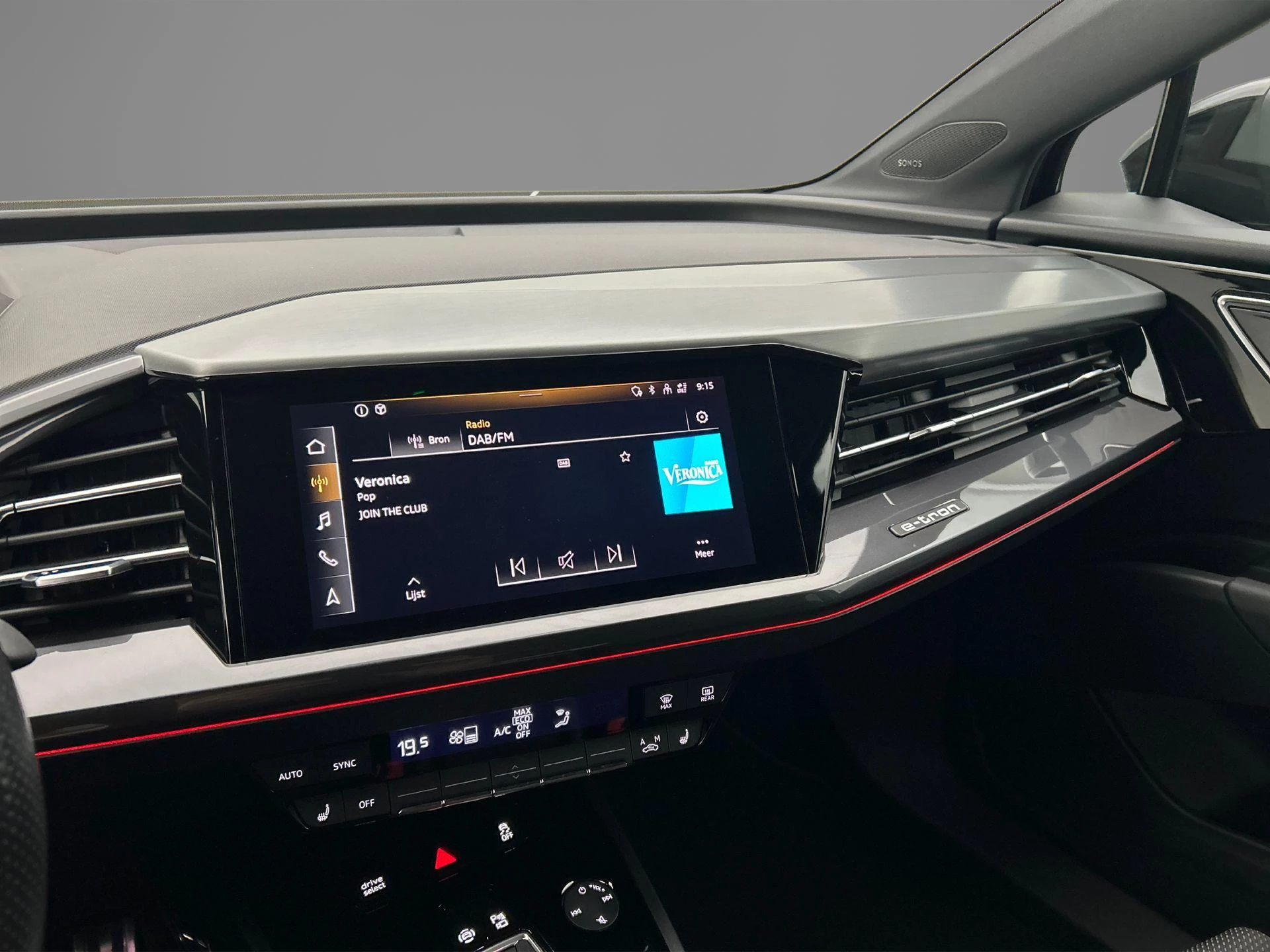 Hoofdafbeelding Audi Q4 e-tron