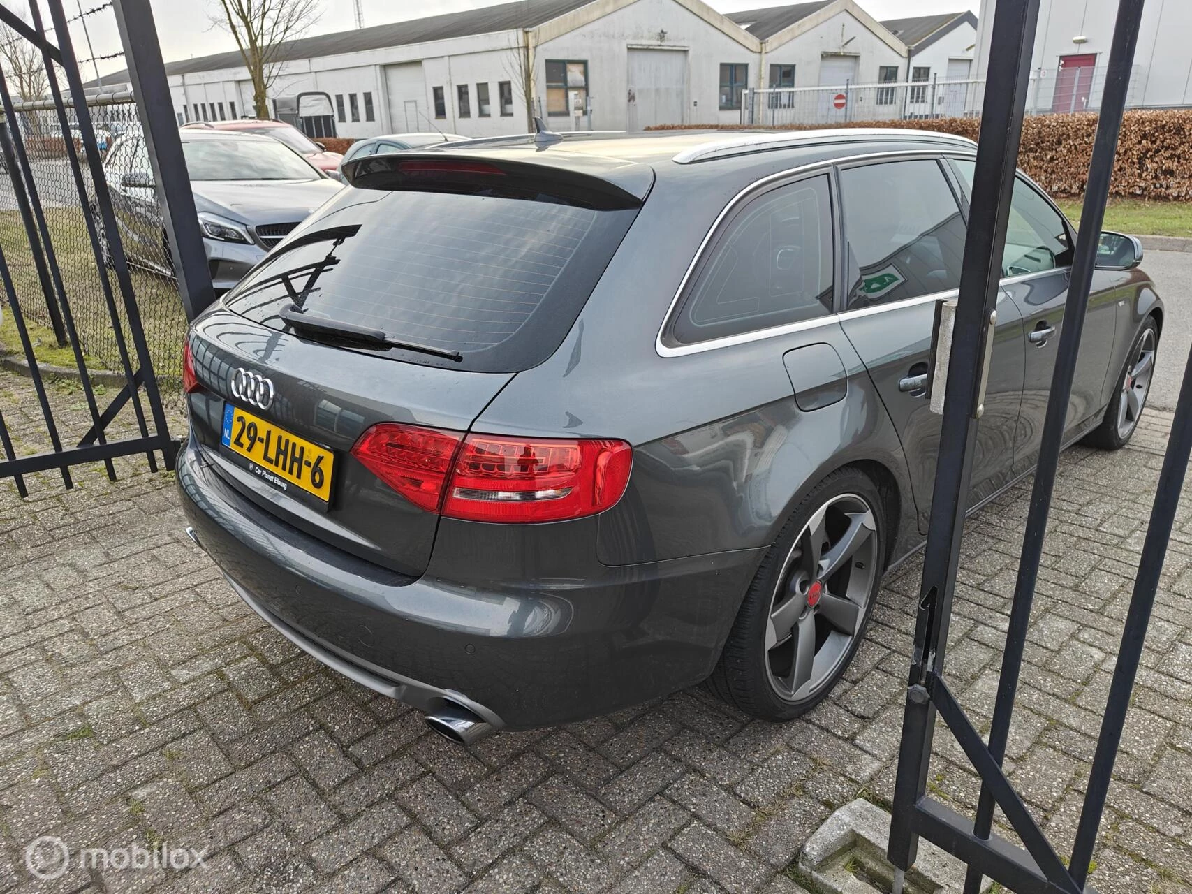 Hoofdafbeelding Audi A4