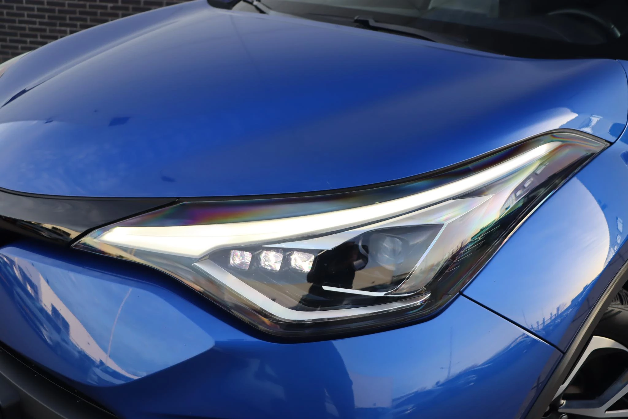 Hoofdafbeelding Toyota C-HR