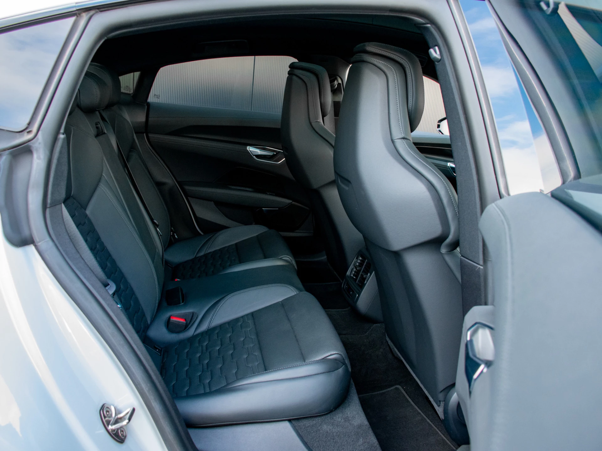 Hoofdafbeelding Audi e-tron GT