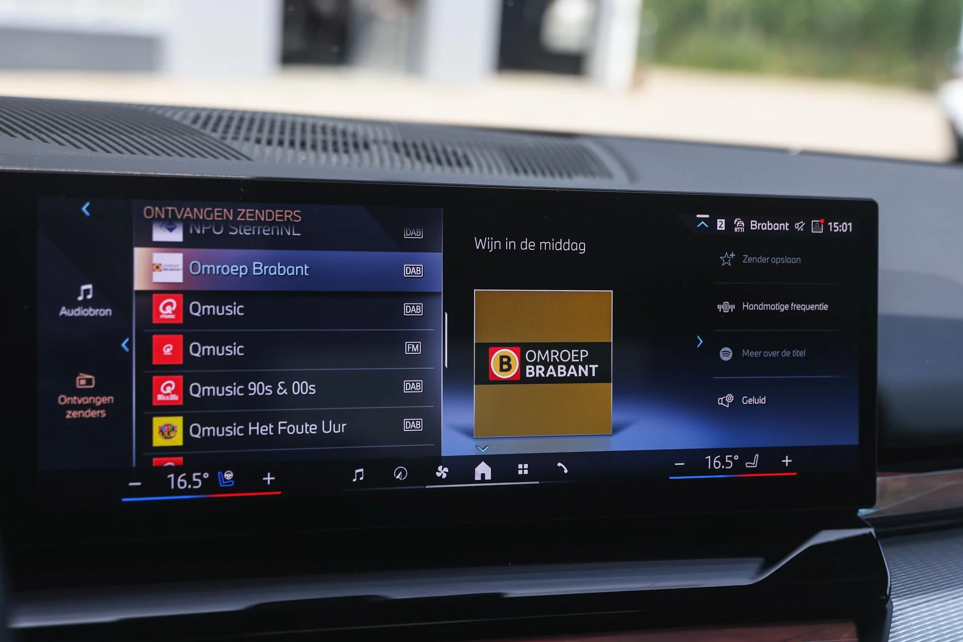 Hoofdafbeelding BMW i5