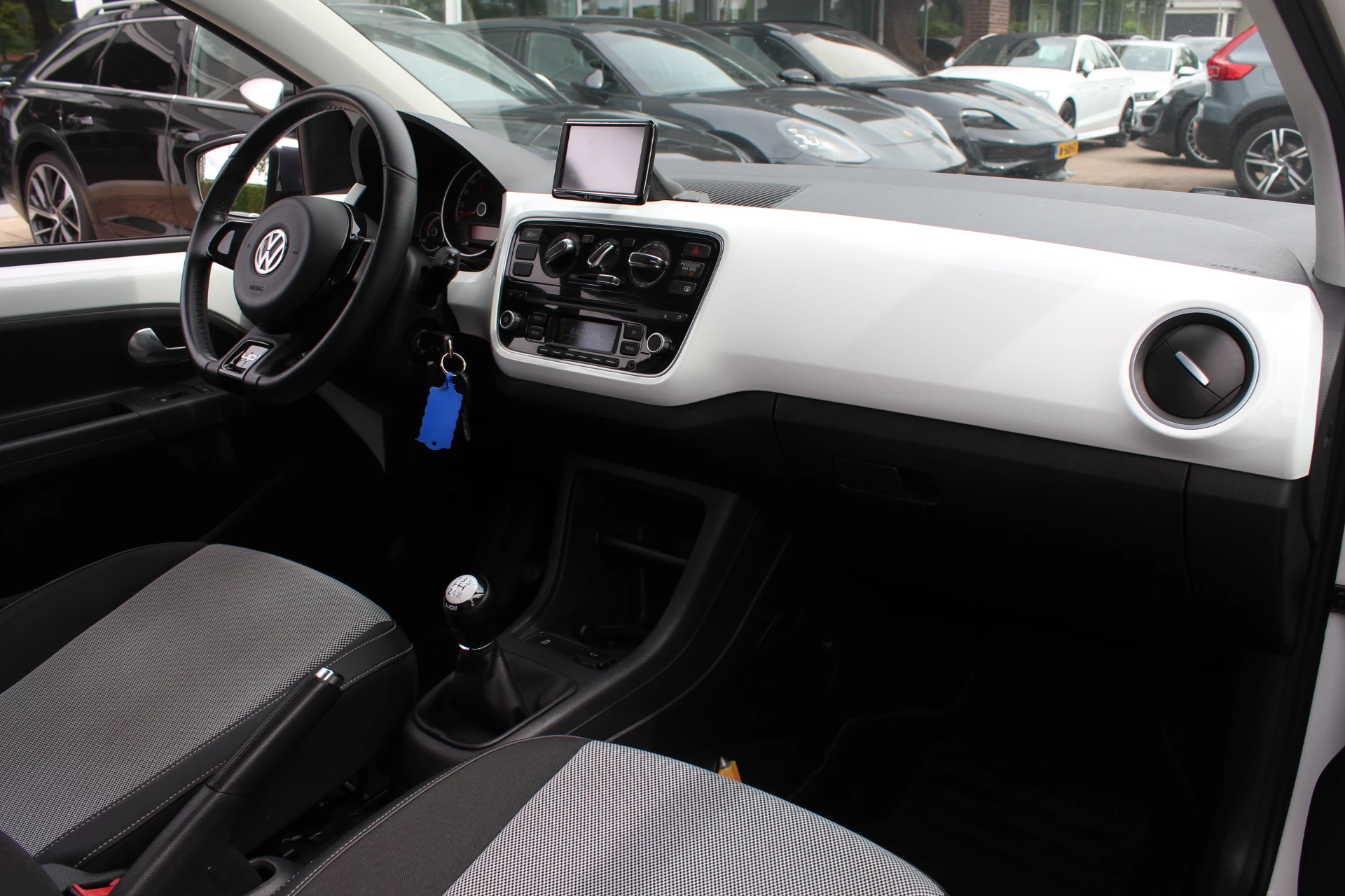 Hoofdafbeelding Volkswagen up!