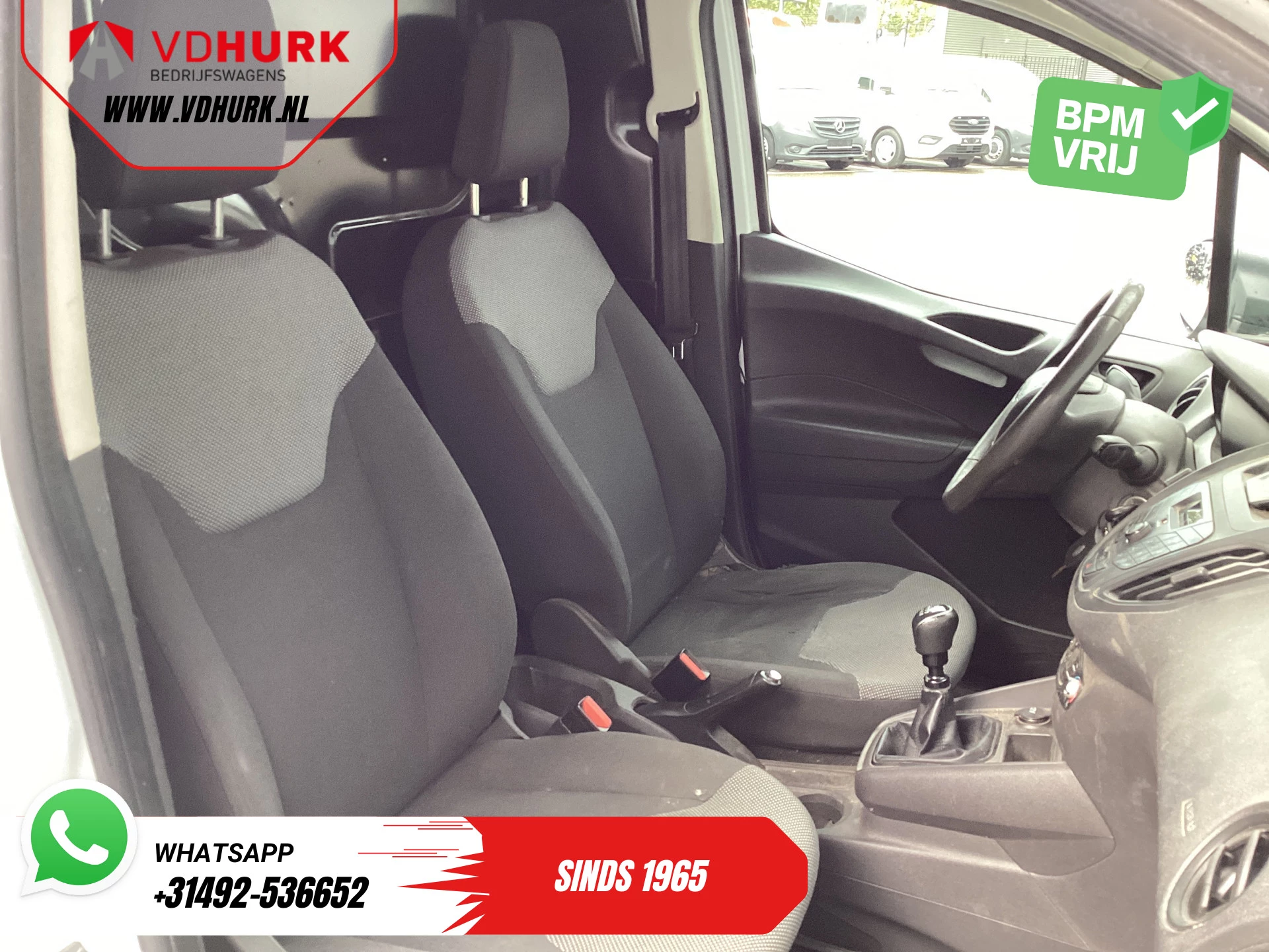 Hoofdafbeelding Ford Transit Courier