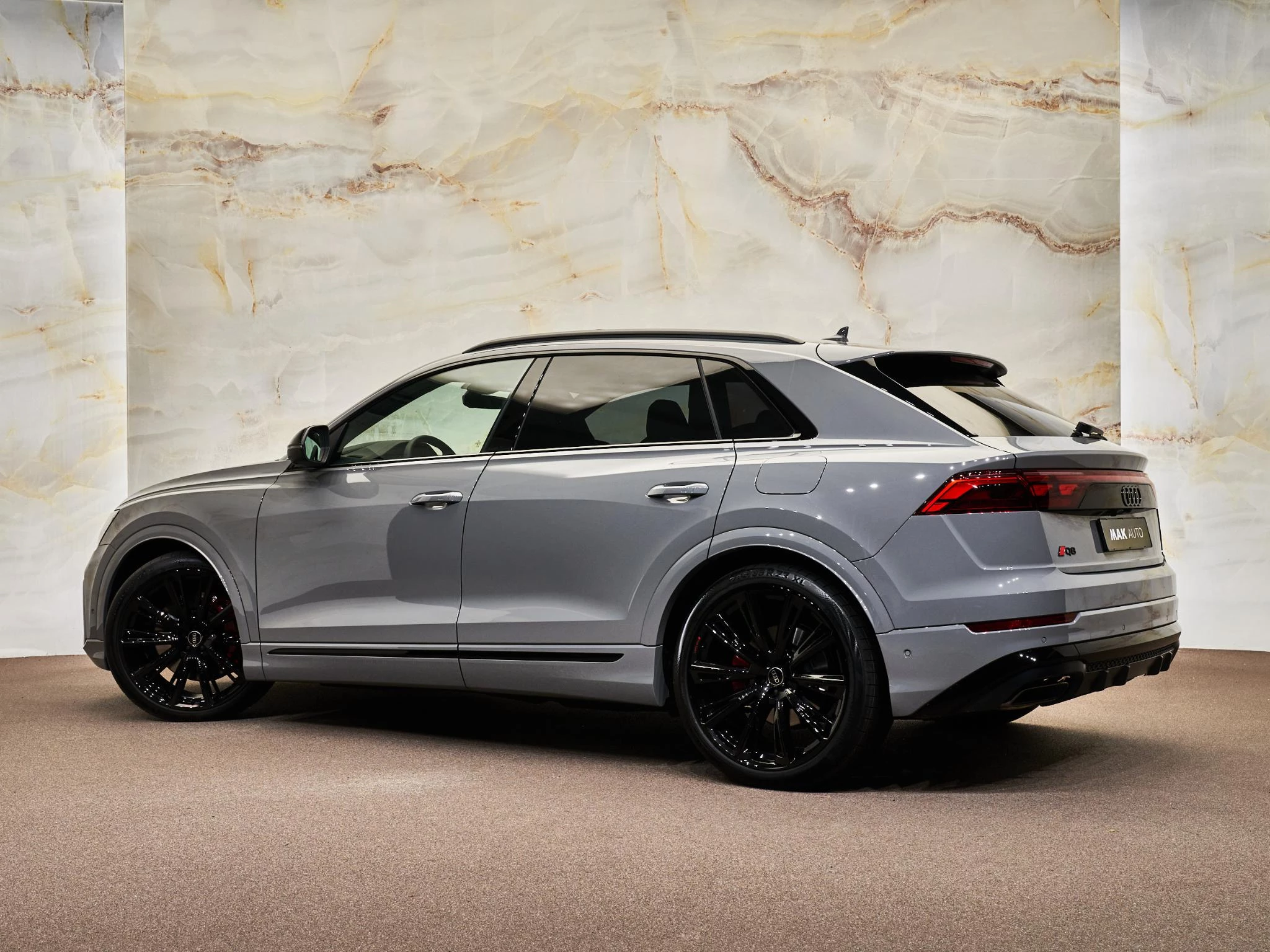 Hoofdafbeelding Audi Q8