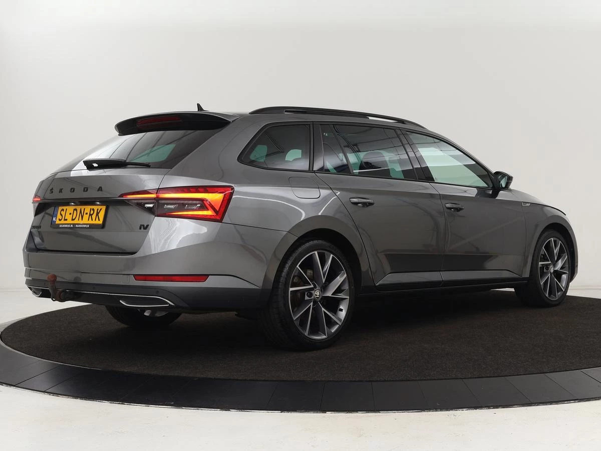Hoofdafbeelding Škoda Superb