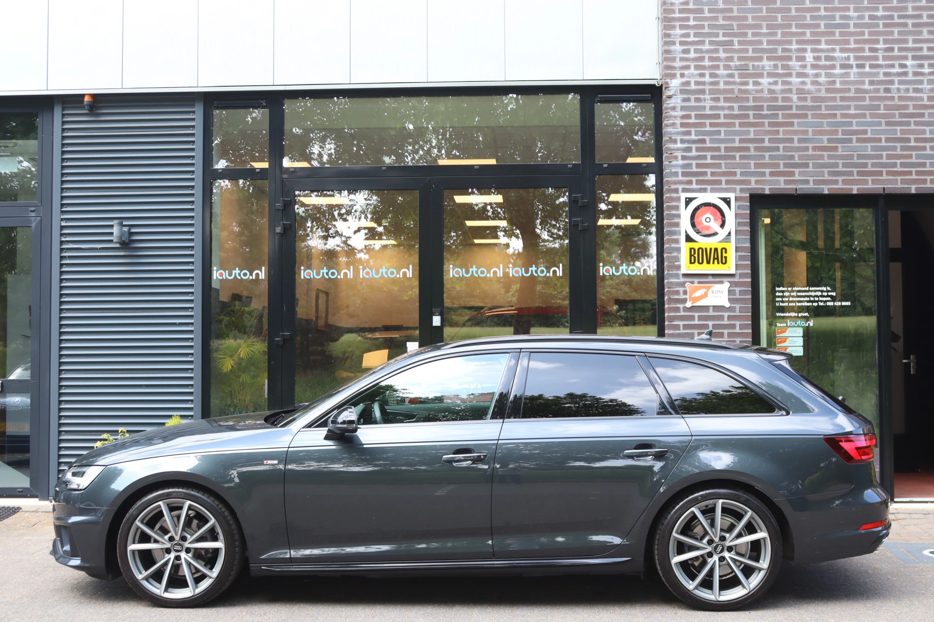 Hoofdafbeelding Audi A4