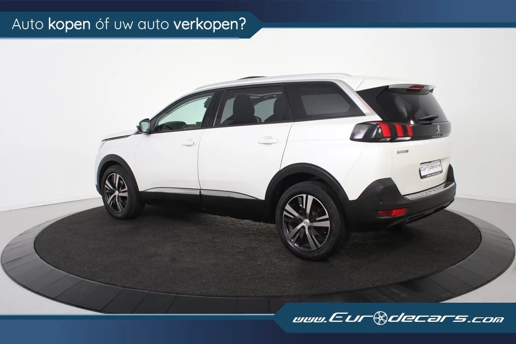 Hoofdafbeelding Peugeot 5008