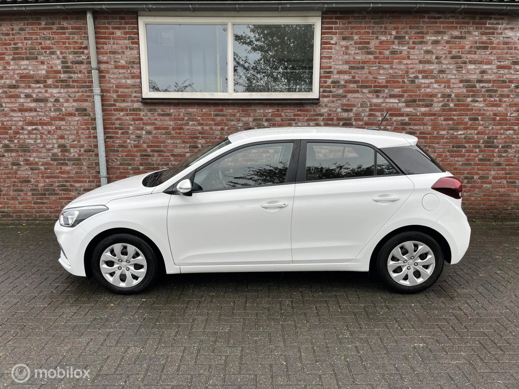 Hoofdafbeelding Hyundai i20
