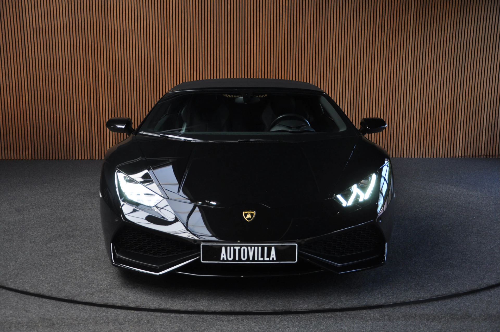 Hoofdafbeelding Lamborghini Huracán