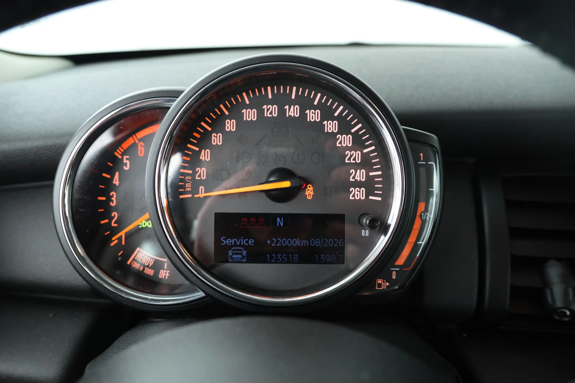 Hoofdafbeelding MINI One