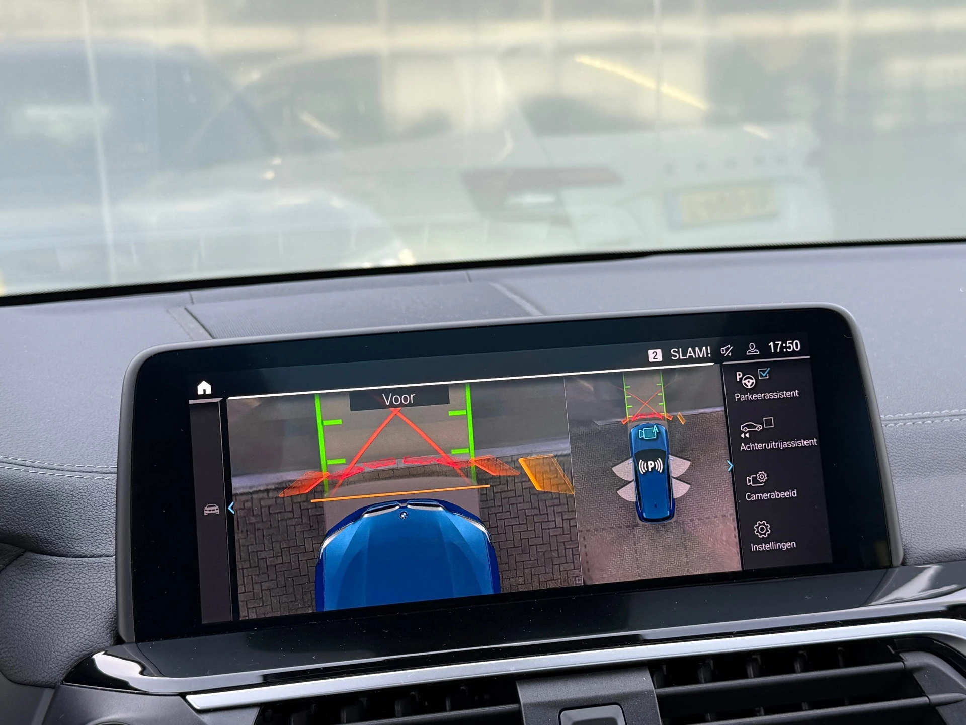 Hoofdafbeelding BMW iX3