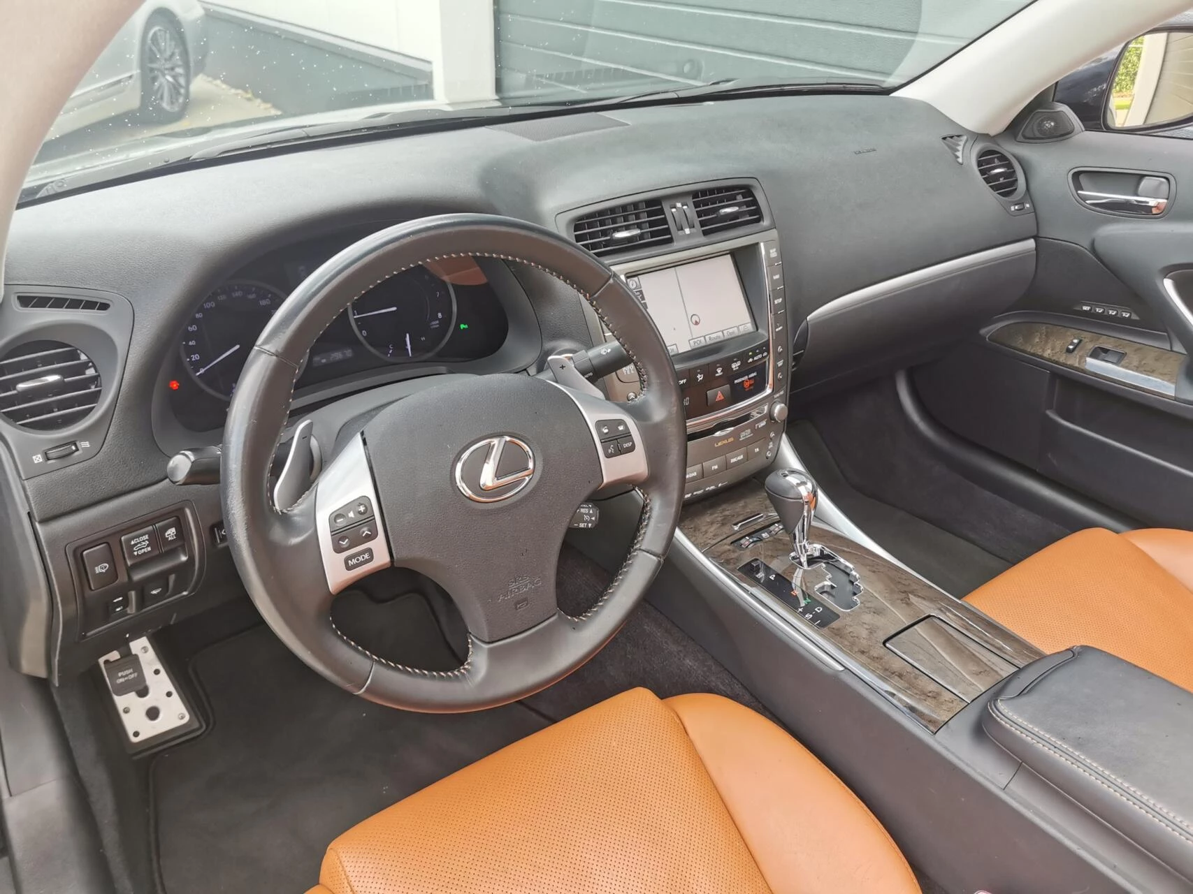 Hoofdafbeelding Lexus IS