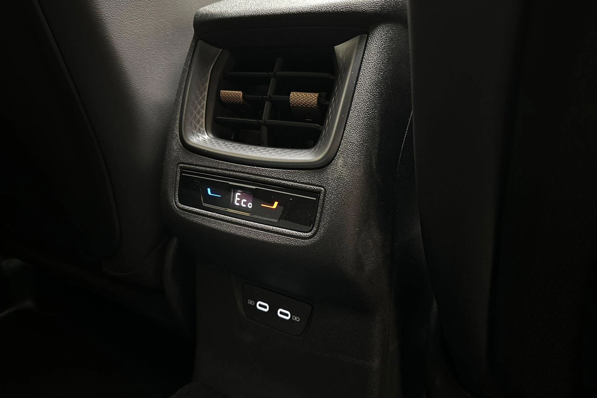 Hoofdafbeelding CUPRA Terramar