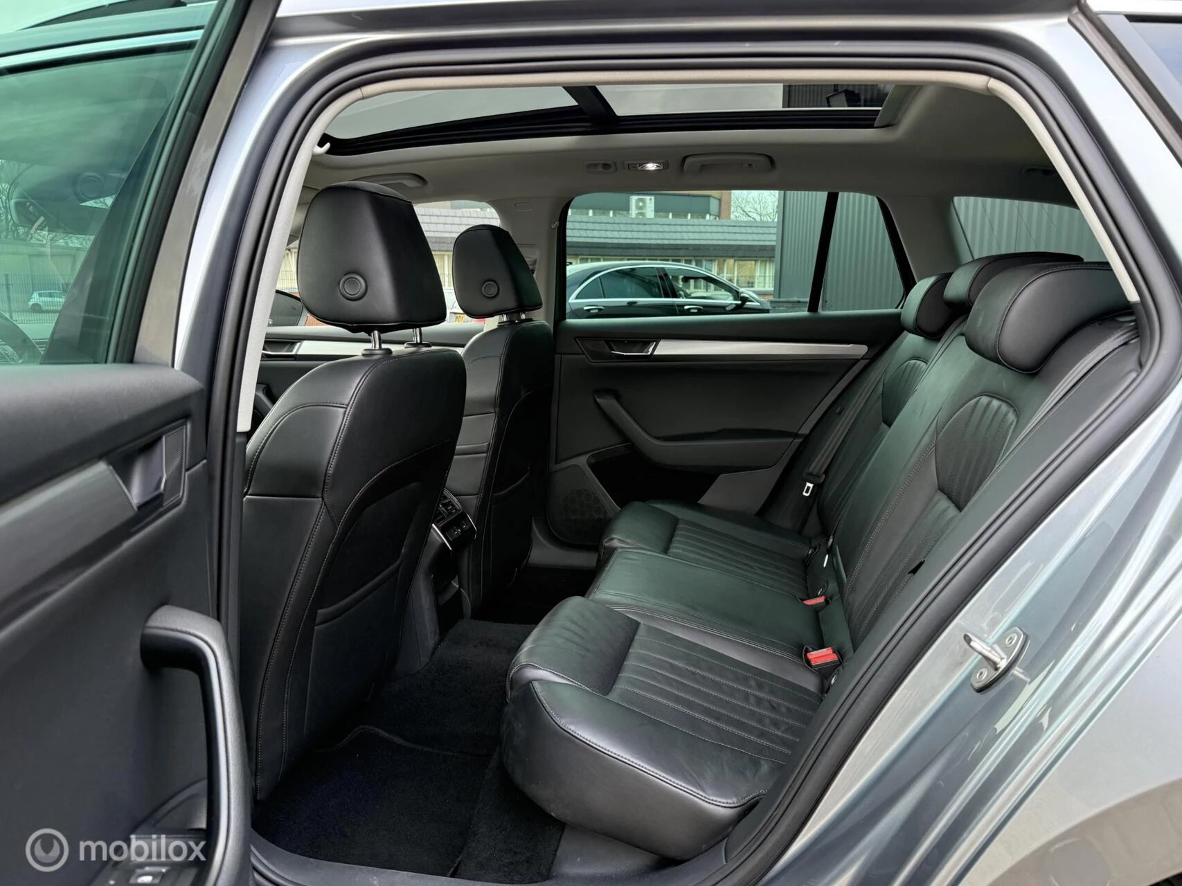 Hoofdafbeelding Škoda Superb