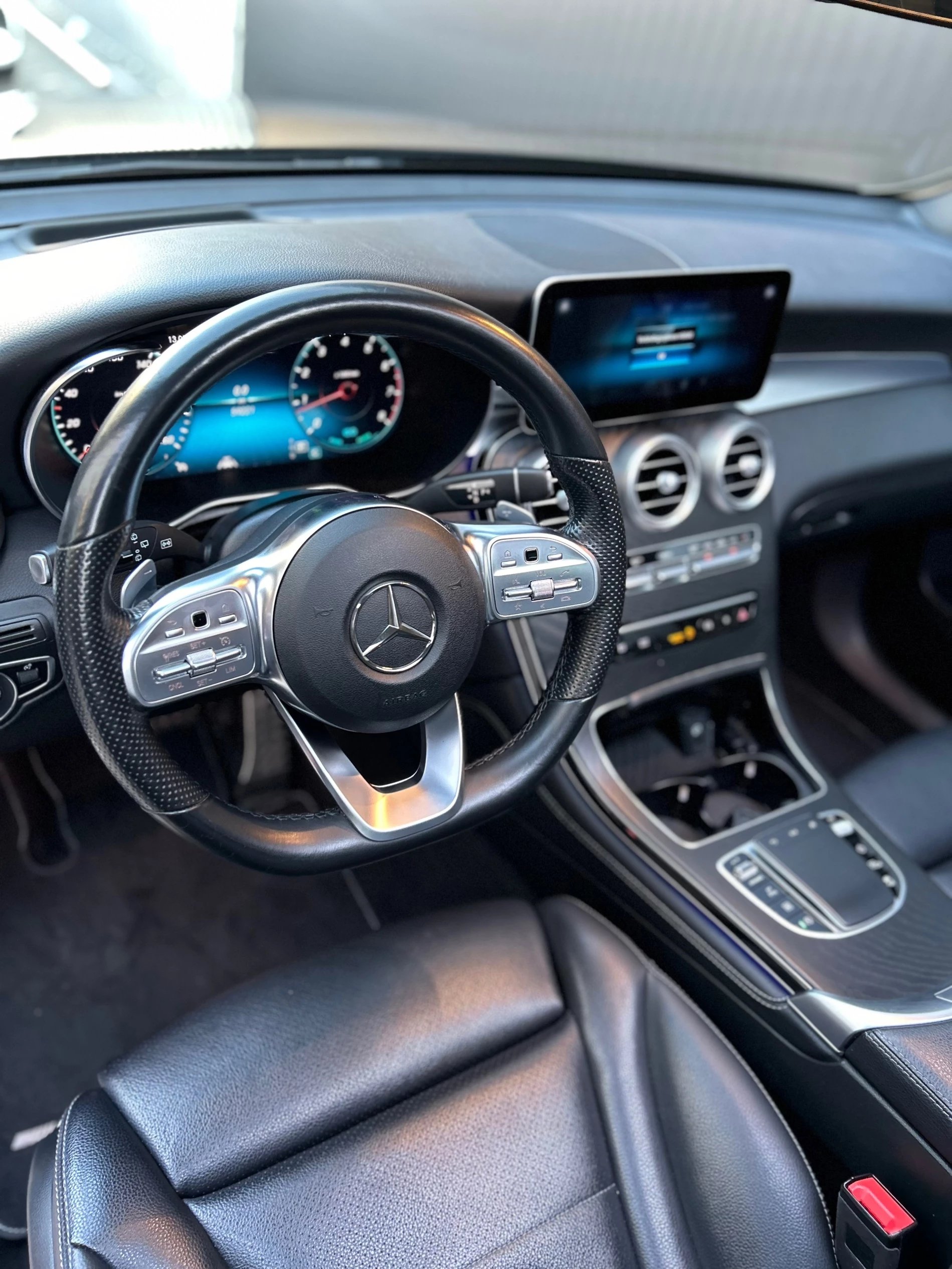 Hoofdafbeelding Mercedes-Benz GLC