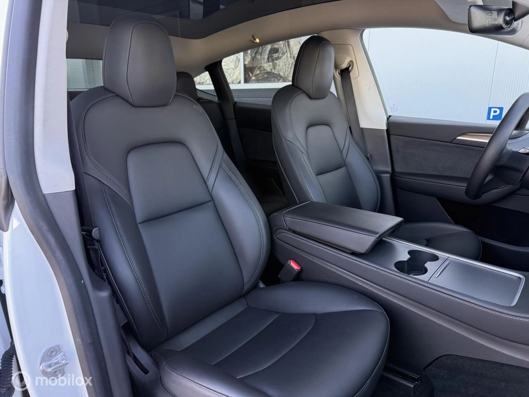 Hoofdafbeelding Tesla Model Y