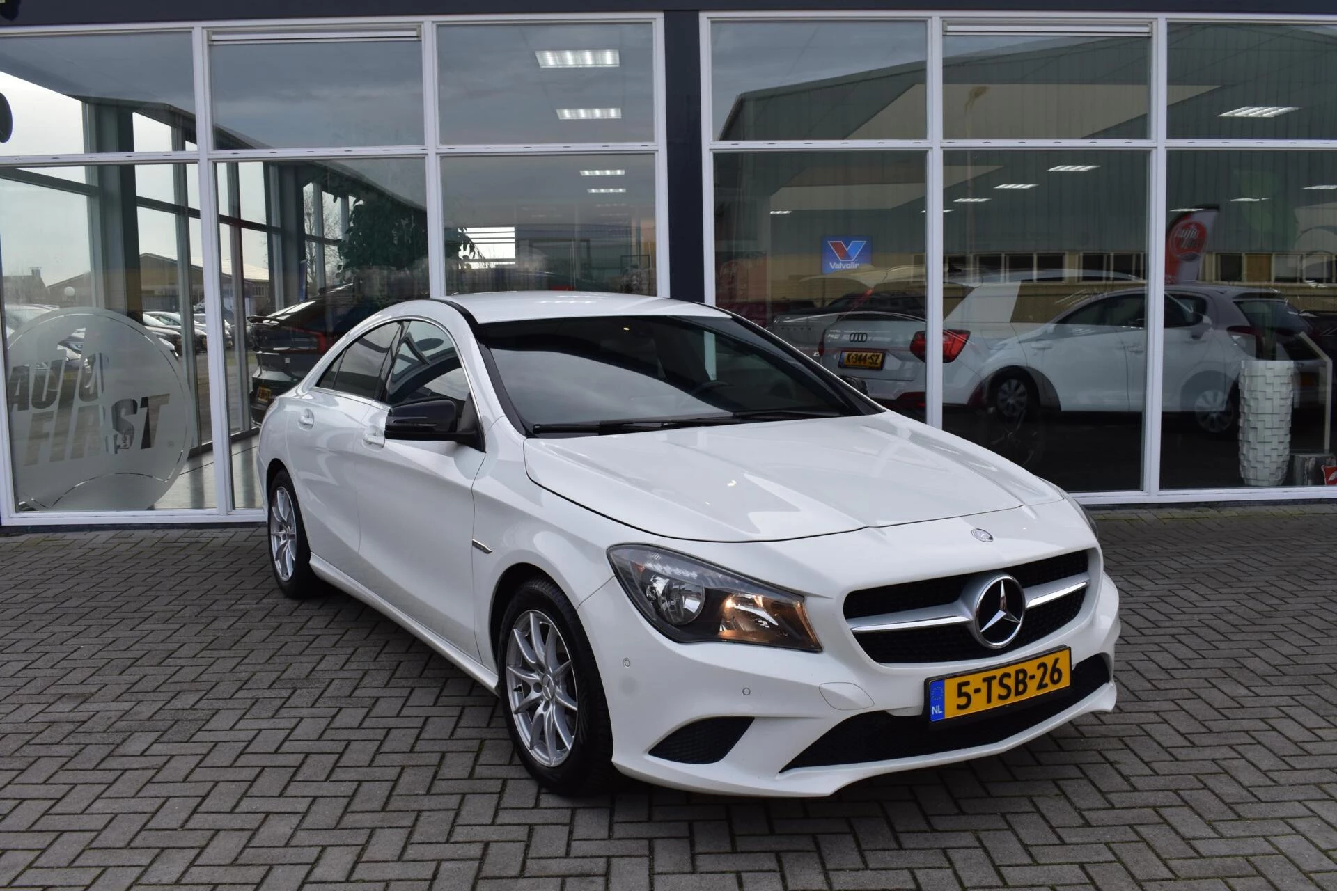Hoofdafbeelding Mercedes-Benz CLA