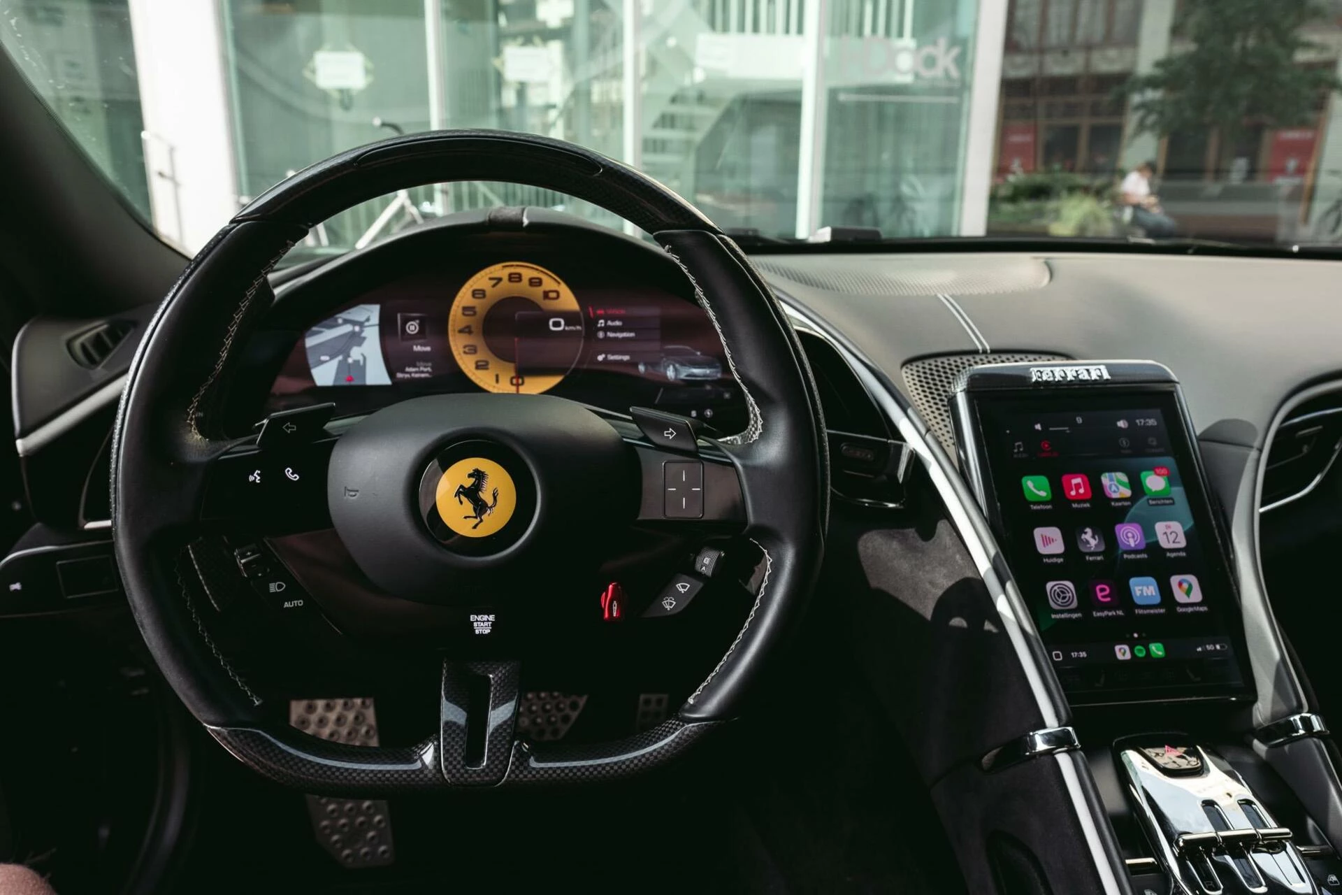 Hoofdafbeelding Ferrari Roma