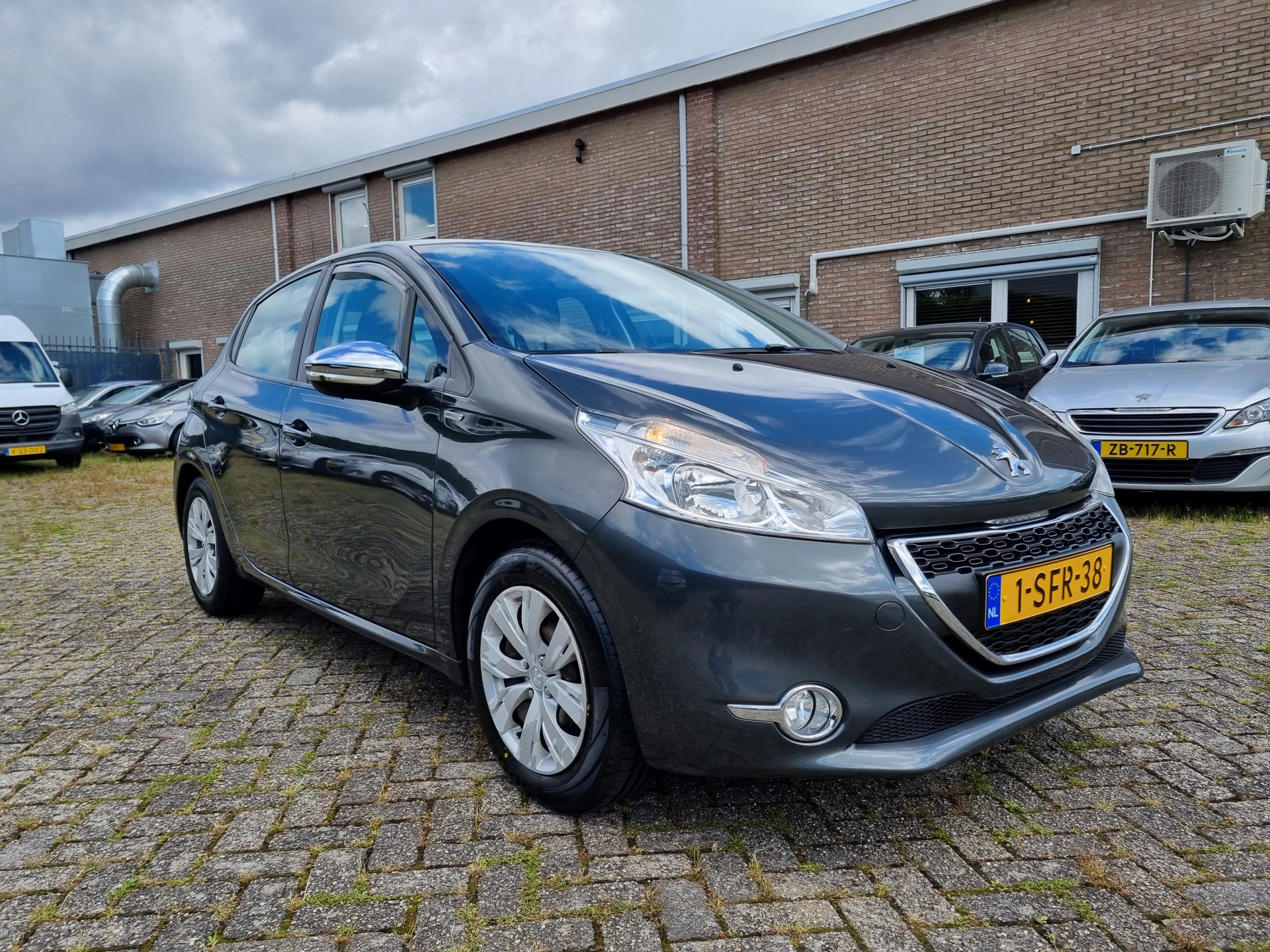 Hoofdafbeelding Peugeot 208
