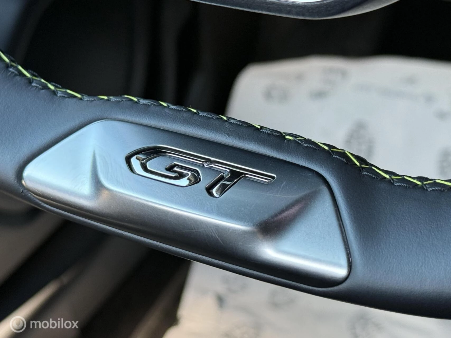 Hoofdafbeelding Peugeot e-208