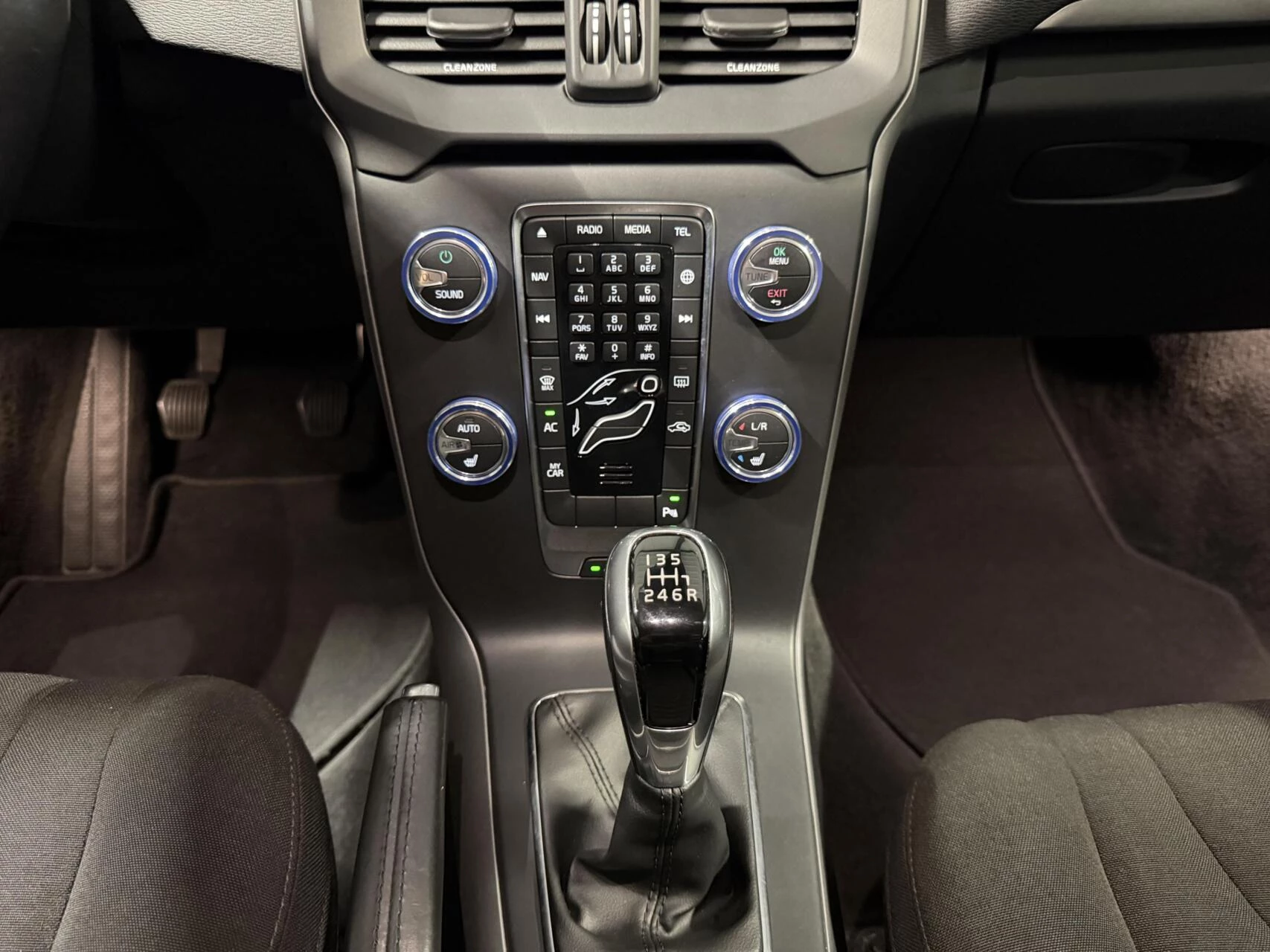 Hoofdafbeelding Volvo V40