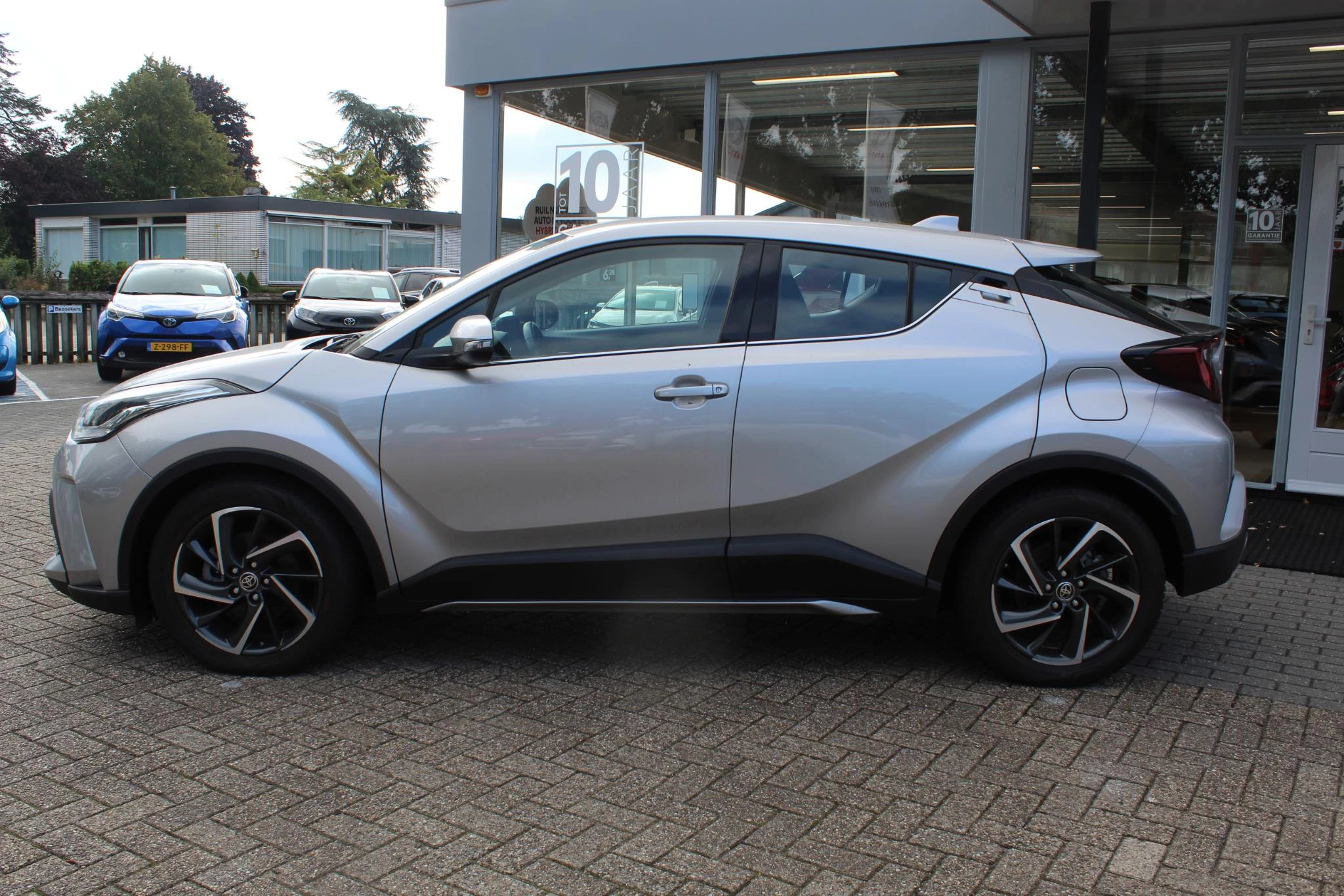 Hoofdafbeelding Toyota C-HR