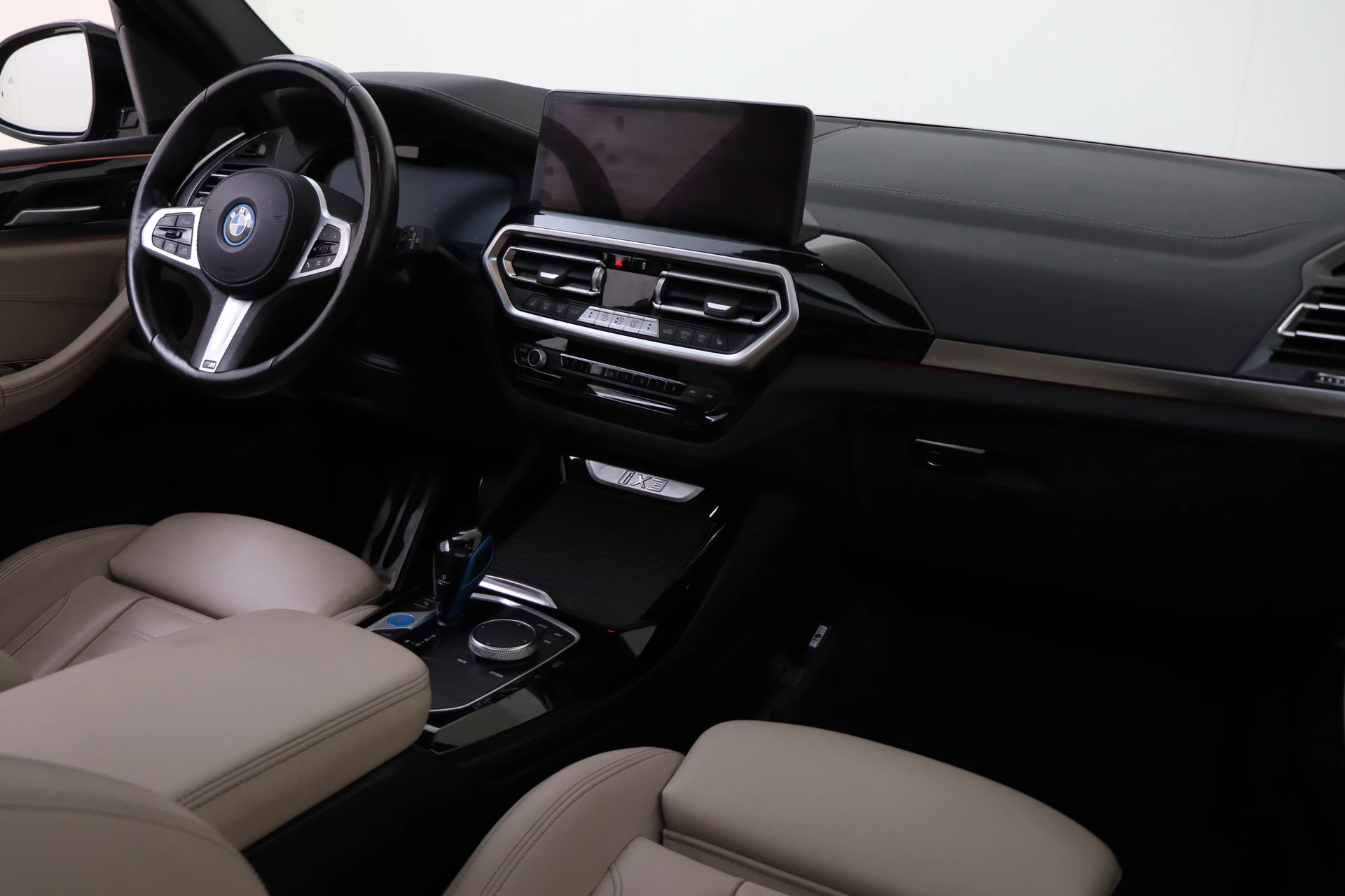 Hoofdafbeelding BMW iX3