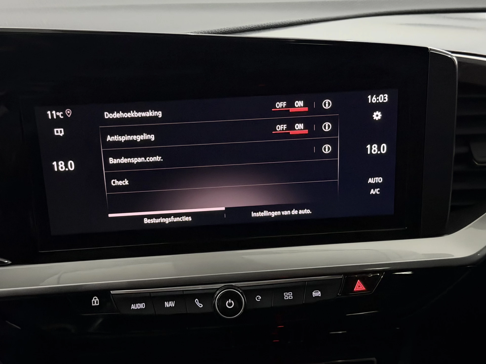 Hoofdafbeelding Opel Mokka-e