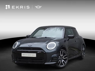MINI 3-deurs Cooper SE John Cooper Works Uitvoering | Pakket L | Glazen panoramadak | HIFI System Harman Kardon | Stuurwielrand verwarmd