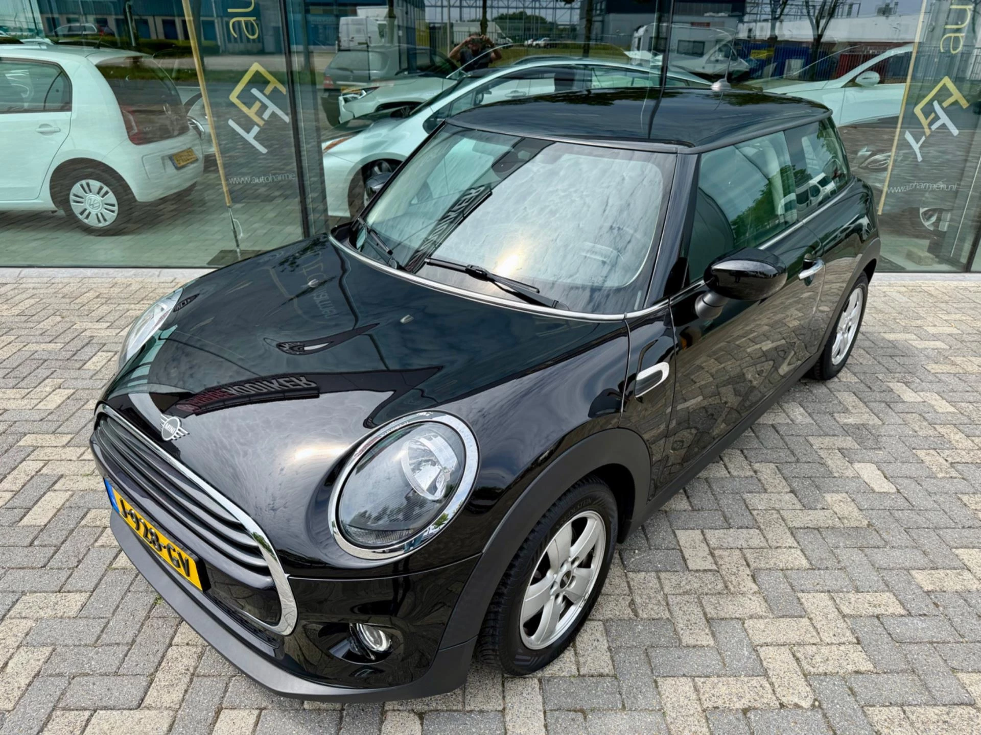 Hoofdafbeelding MINI Cooper