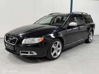 Hoofdafbeelding Volvo V70 Volvo V70 2.5T R-Design AUTOMAAT / LEER