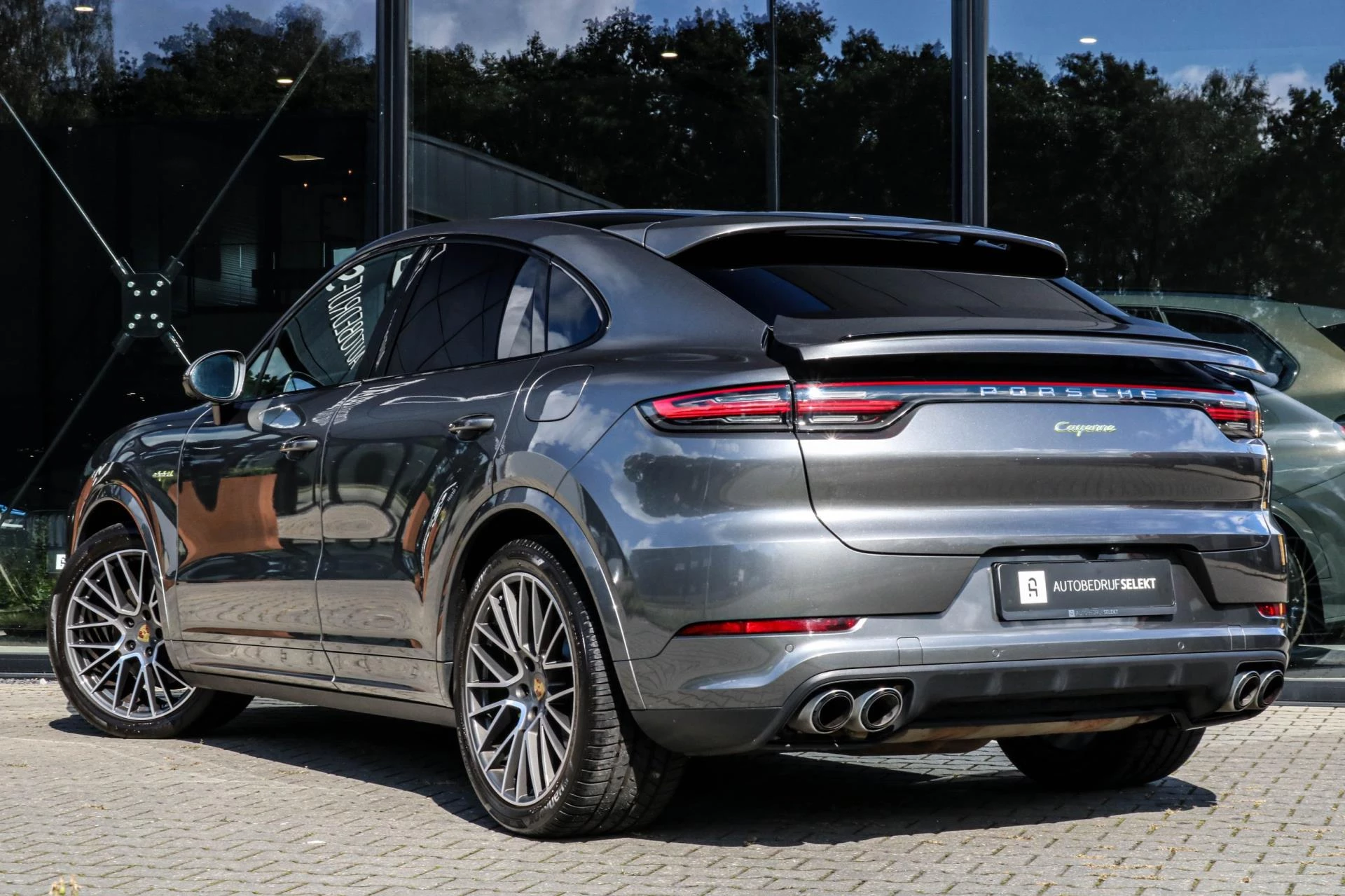 Hoofdafbeelding Porsche Cayenne