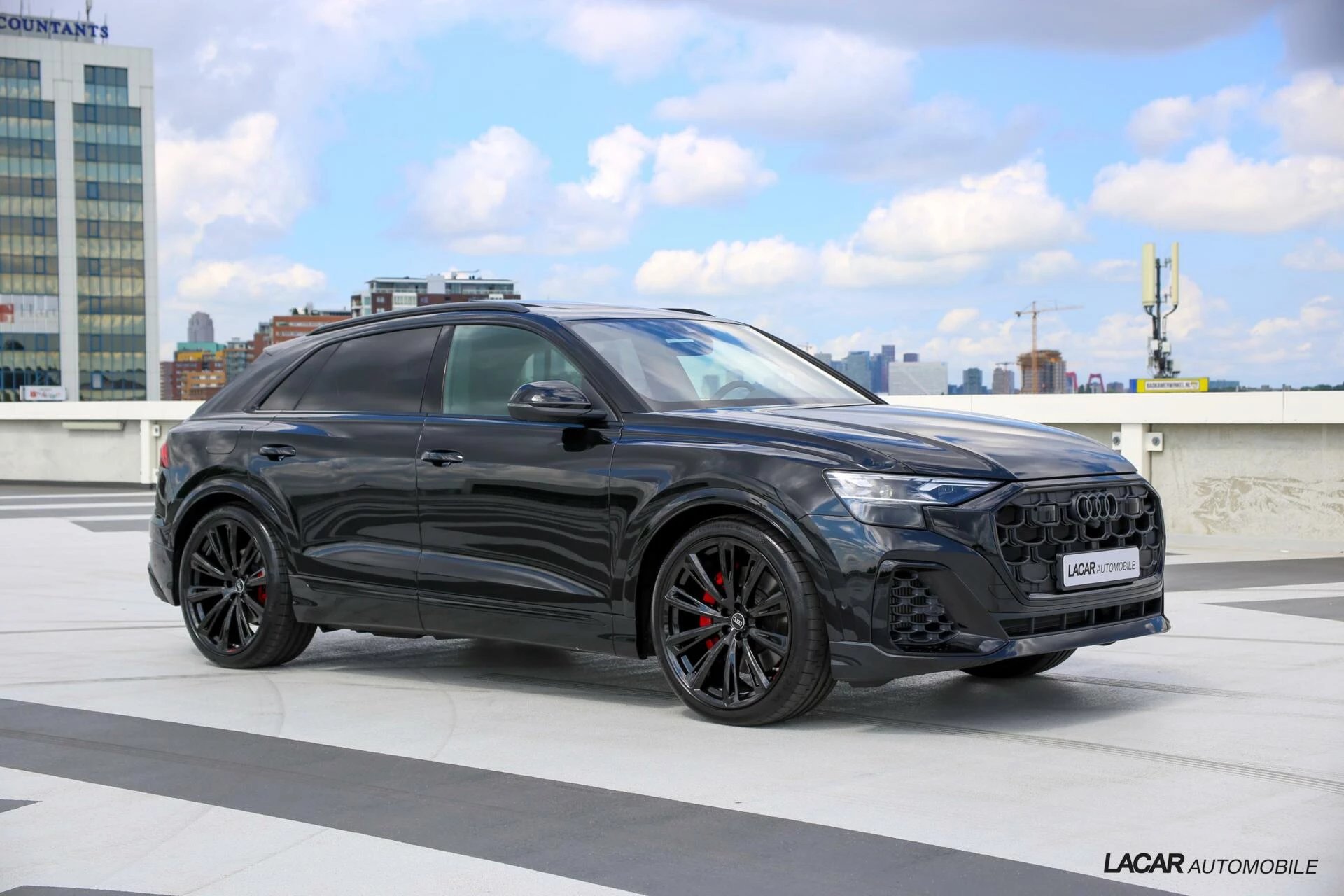 Hoofdafbeelding Audi Q8