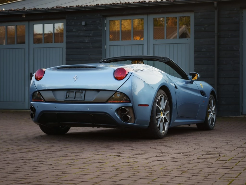 Hoofdafbeelding Ferrari California