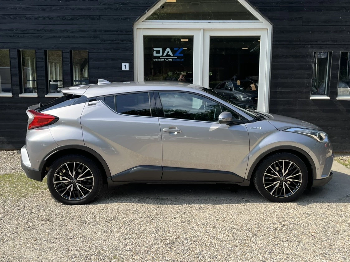Hoofdafbeelding Toyota C-HR