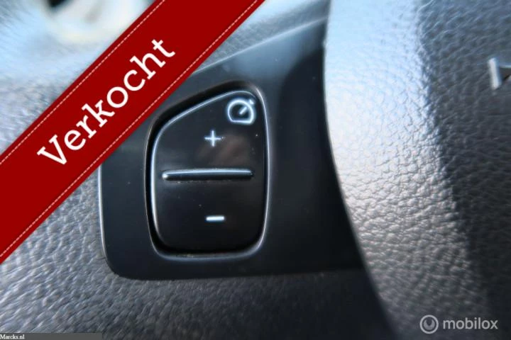 Hoofdafbeelding Nissan NV300