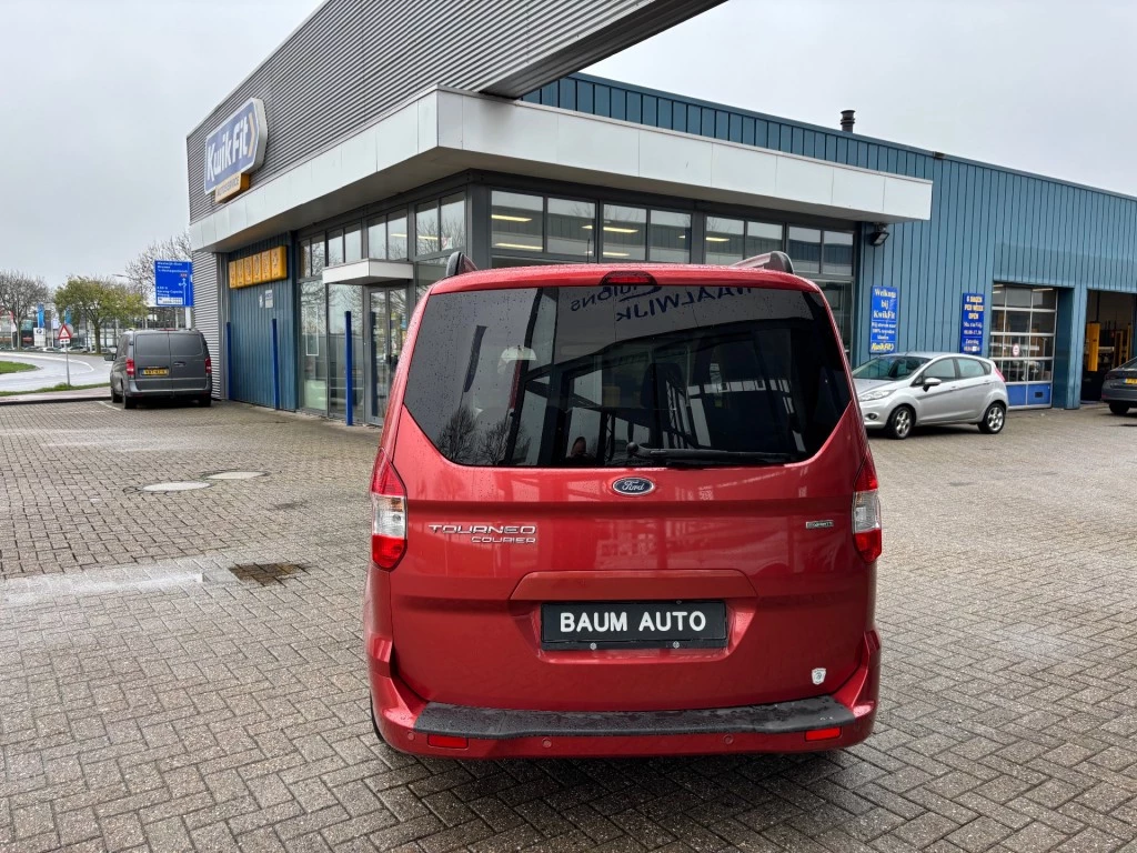 Hoofdafbeelding Ford Tourneo Courier