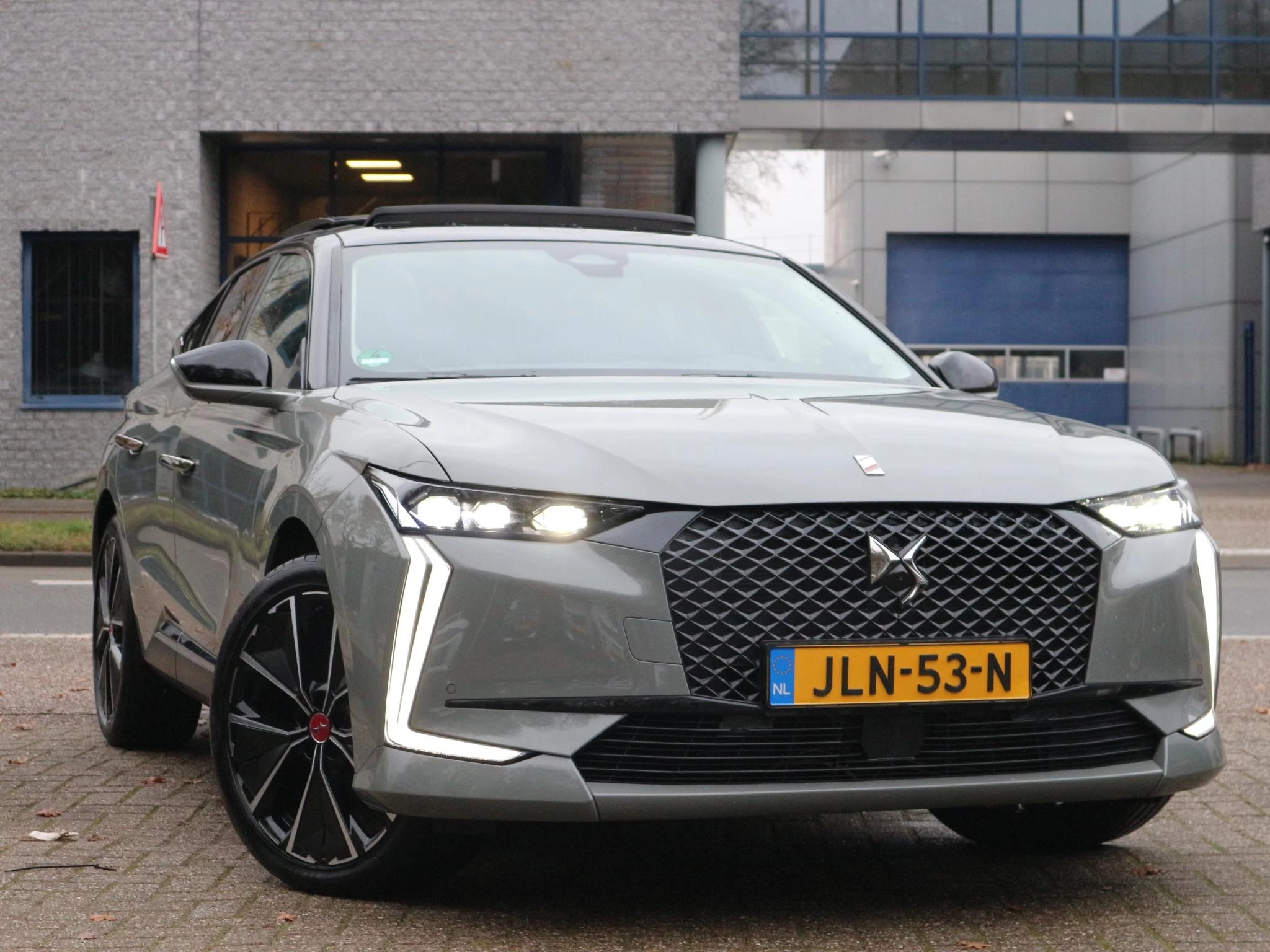 Hoofdafbeelding DS DS 4