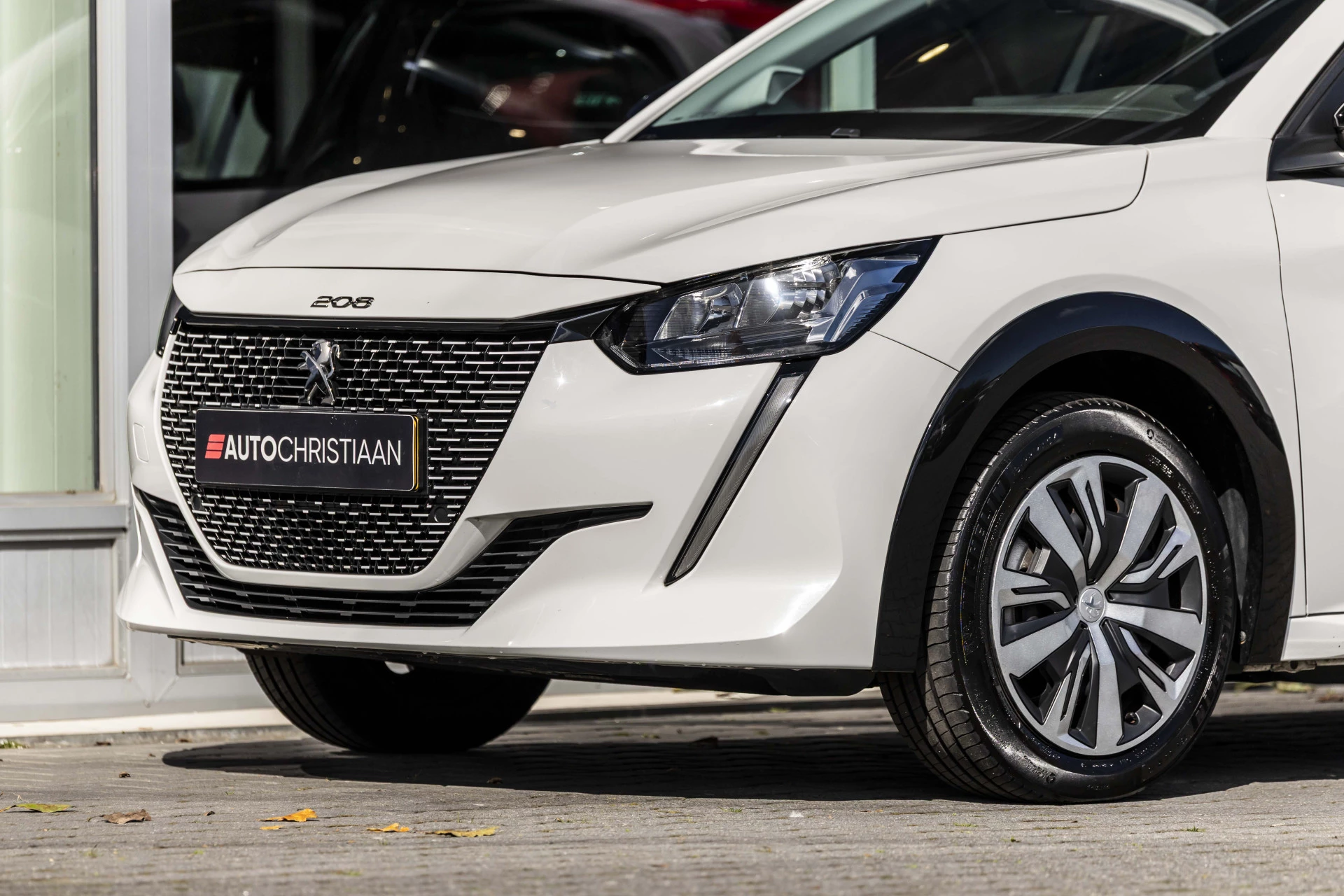 Hoofdafbeelding Peugeot e-208