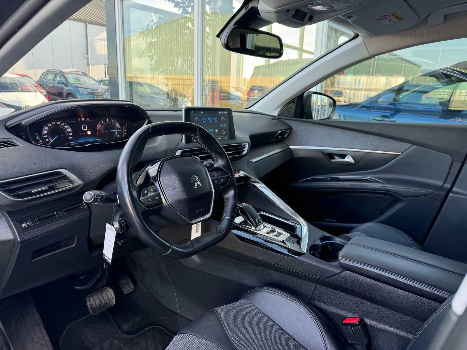 Hoofdafbeelding Peugeot 5008