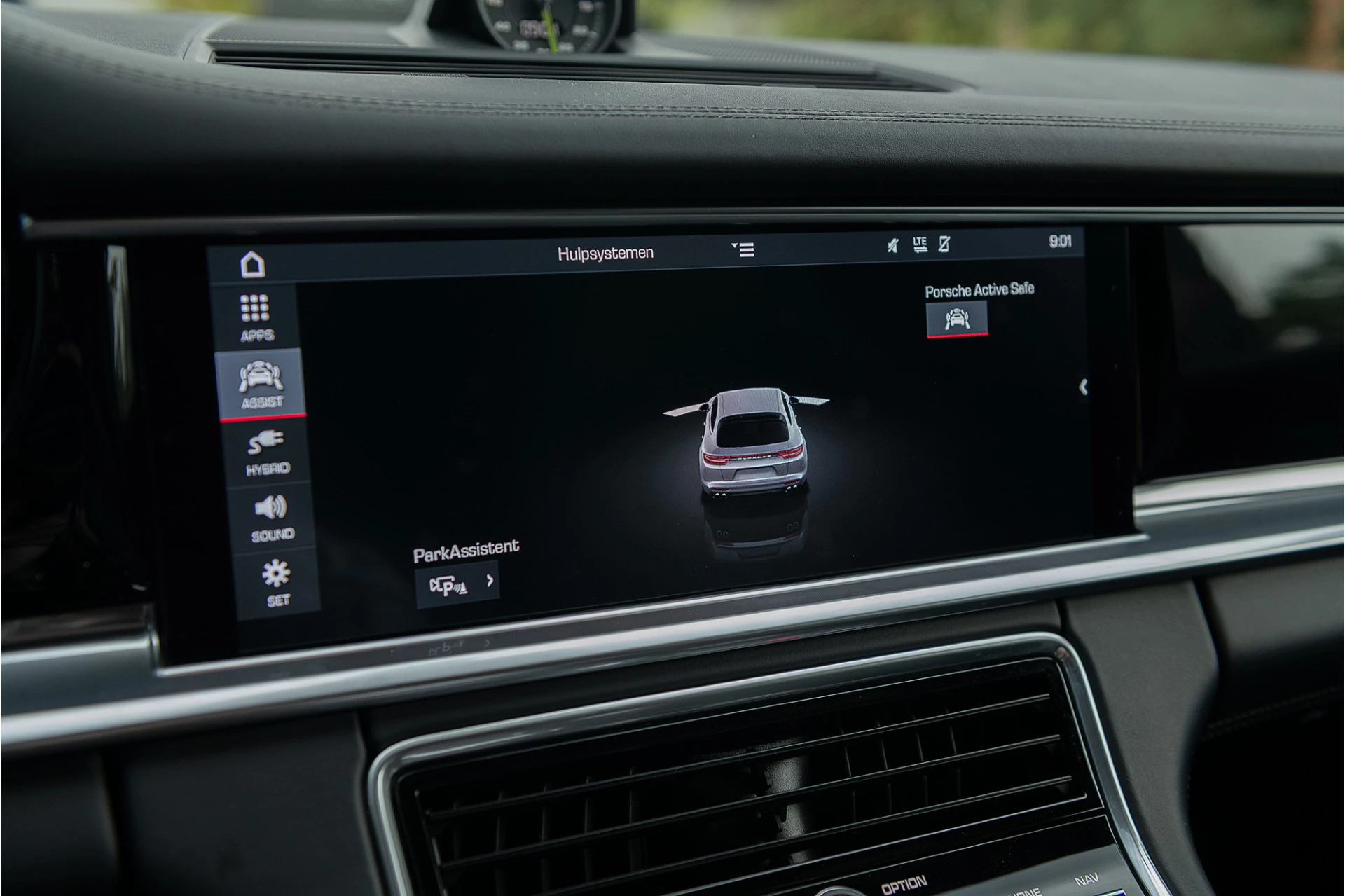 Hoofdafbeelding Porsche Panamera