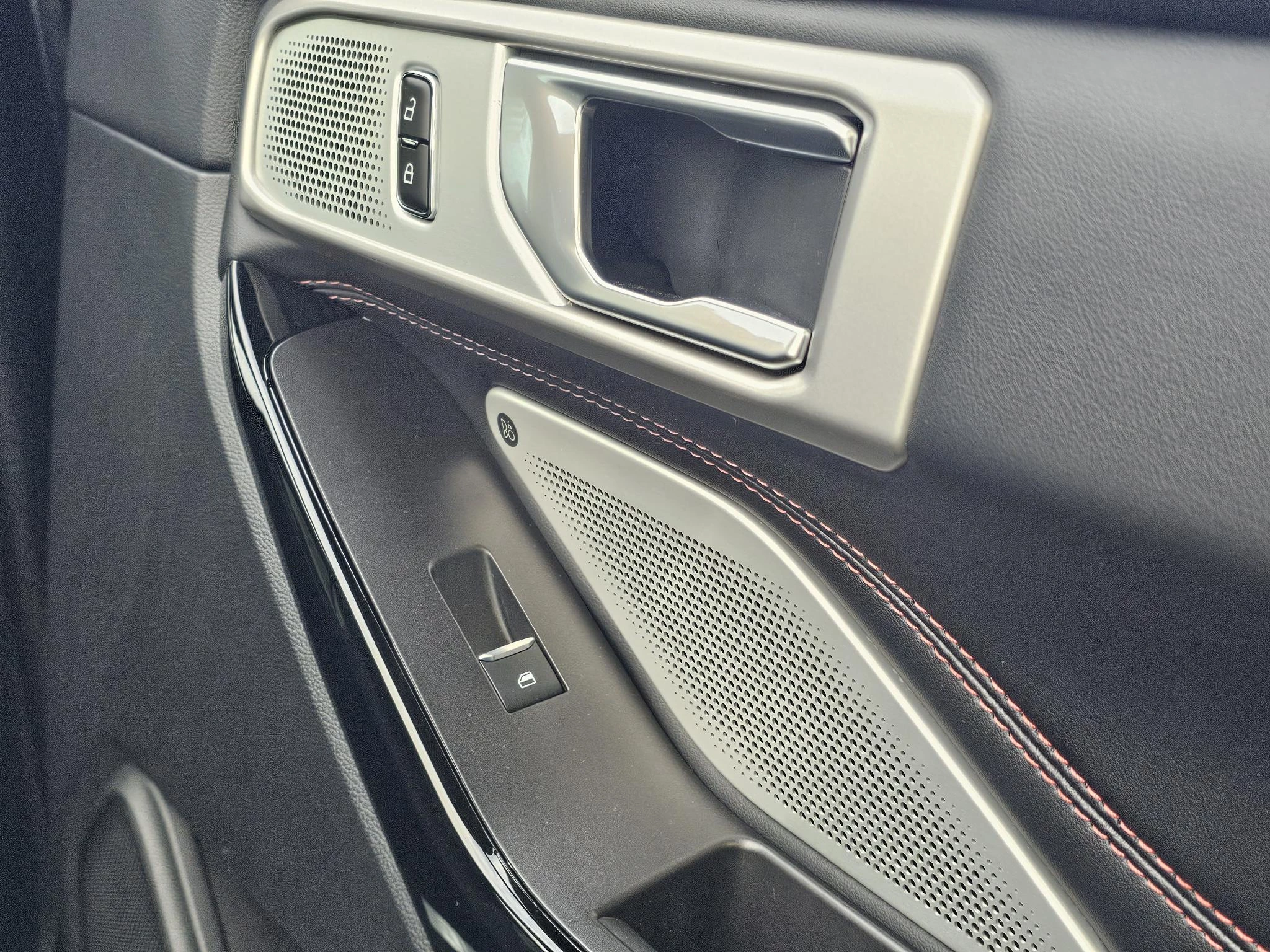 Hoofdafbeelding Ford Explorer