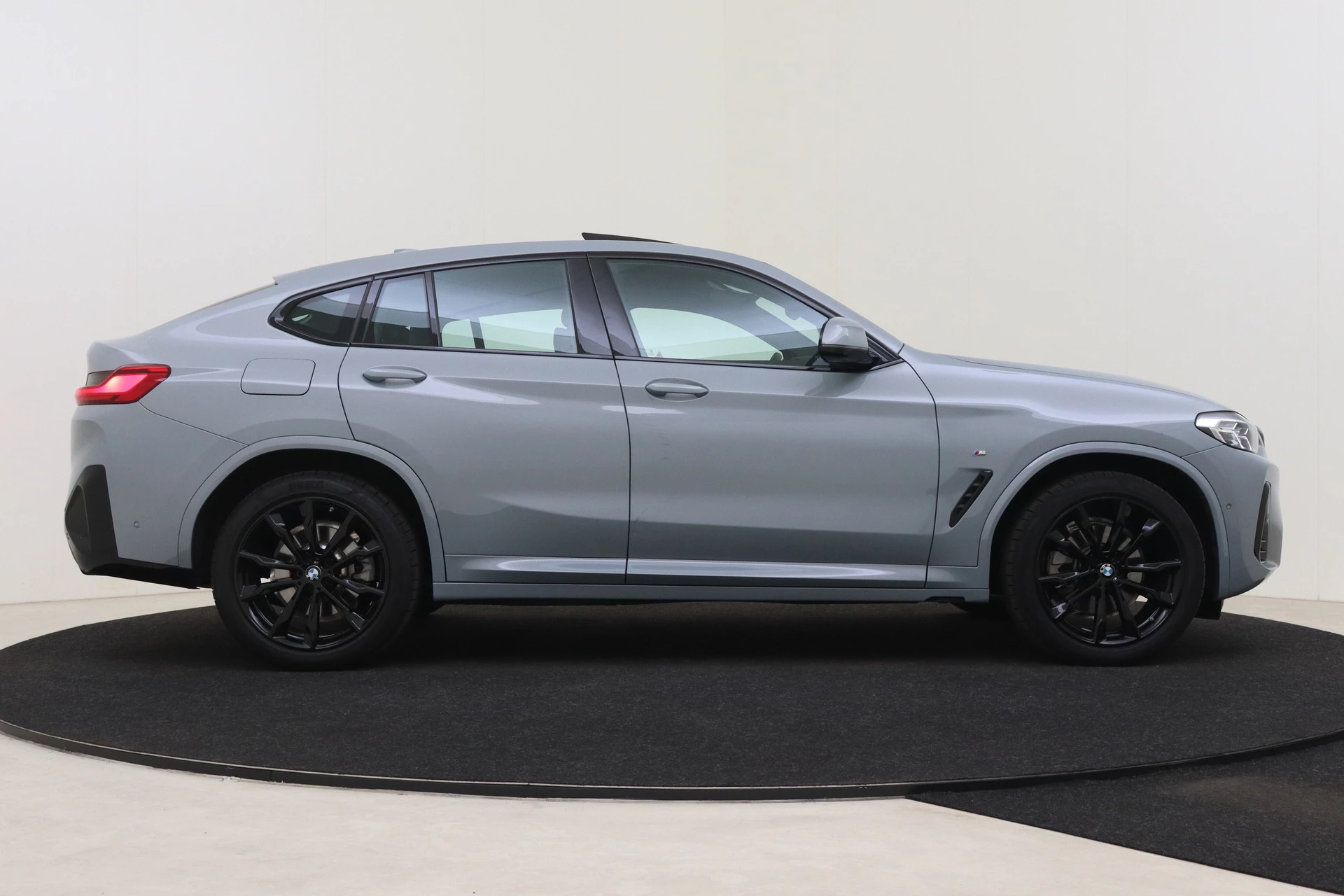 Hoofdafbeelding BMW X4
