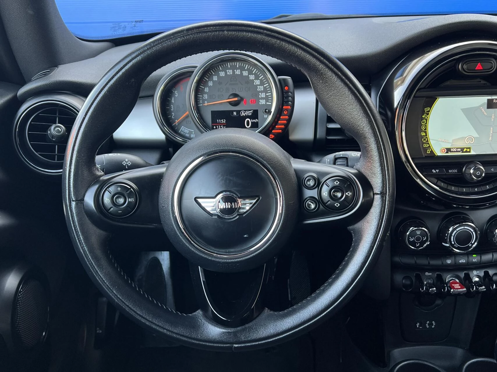 Hoofdafbeelding MINI One