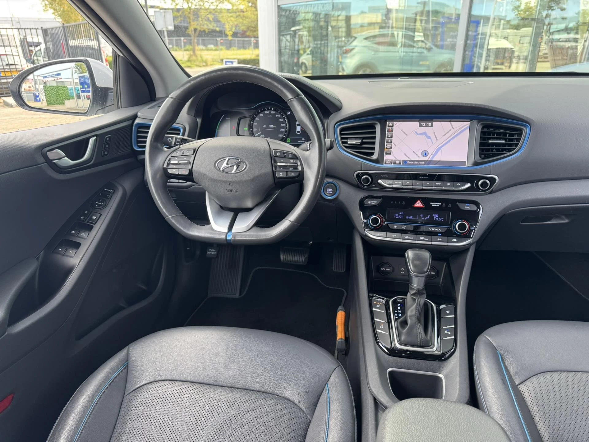 Hoofdafbeelding Hyundai IONIQ