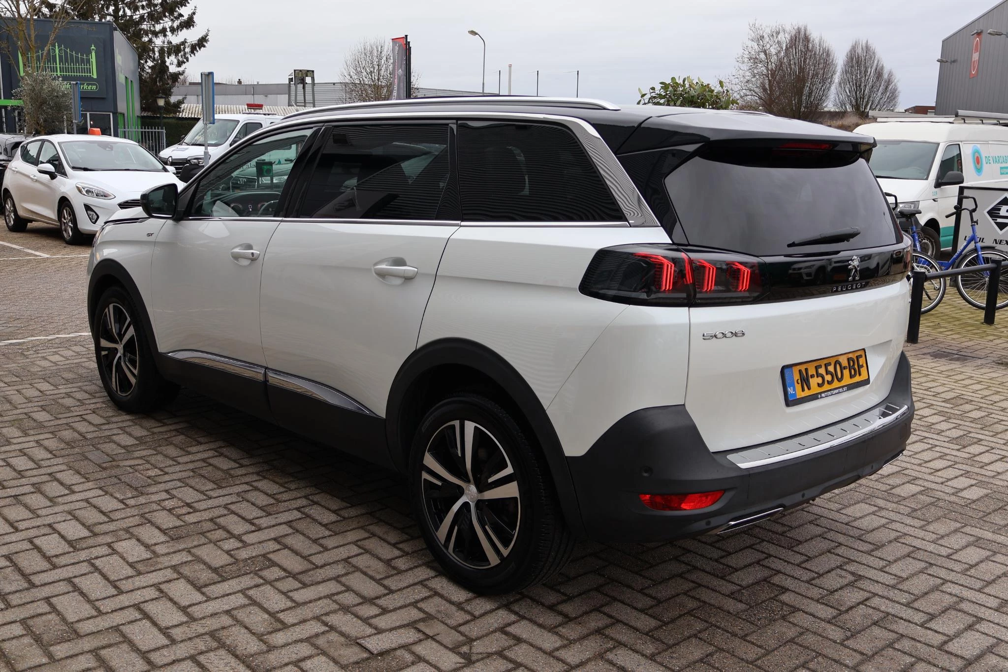 Hoofdafbeelding Peugeot 5008