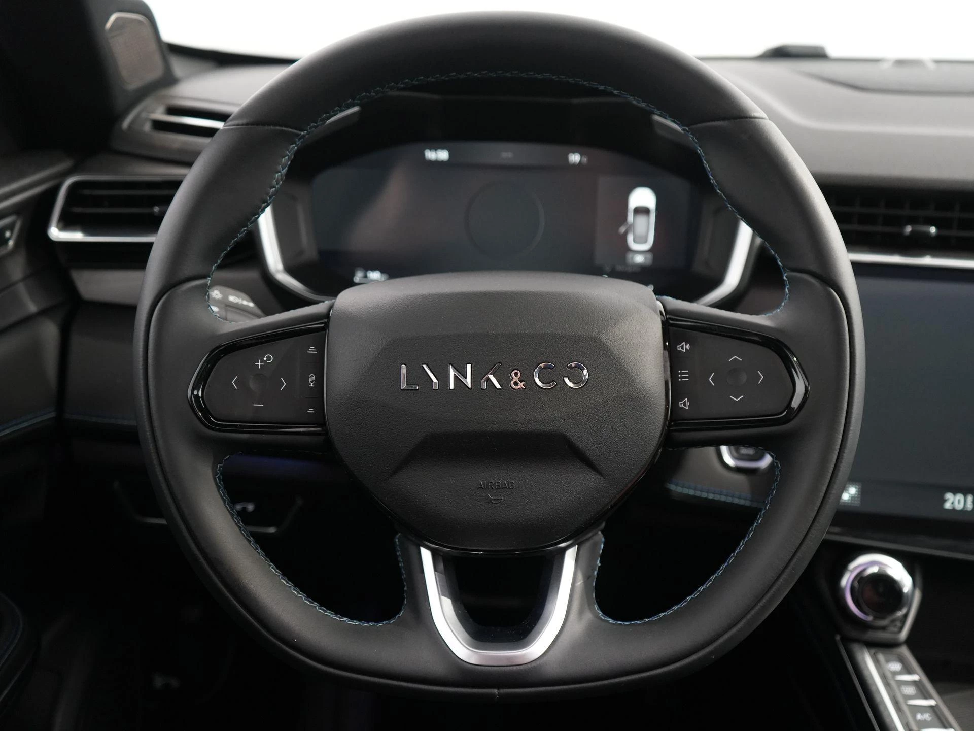 Hoofdafbeelding Lynk & Co 01