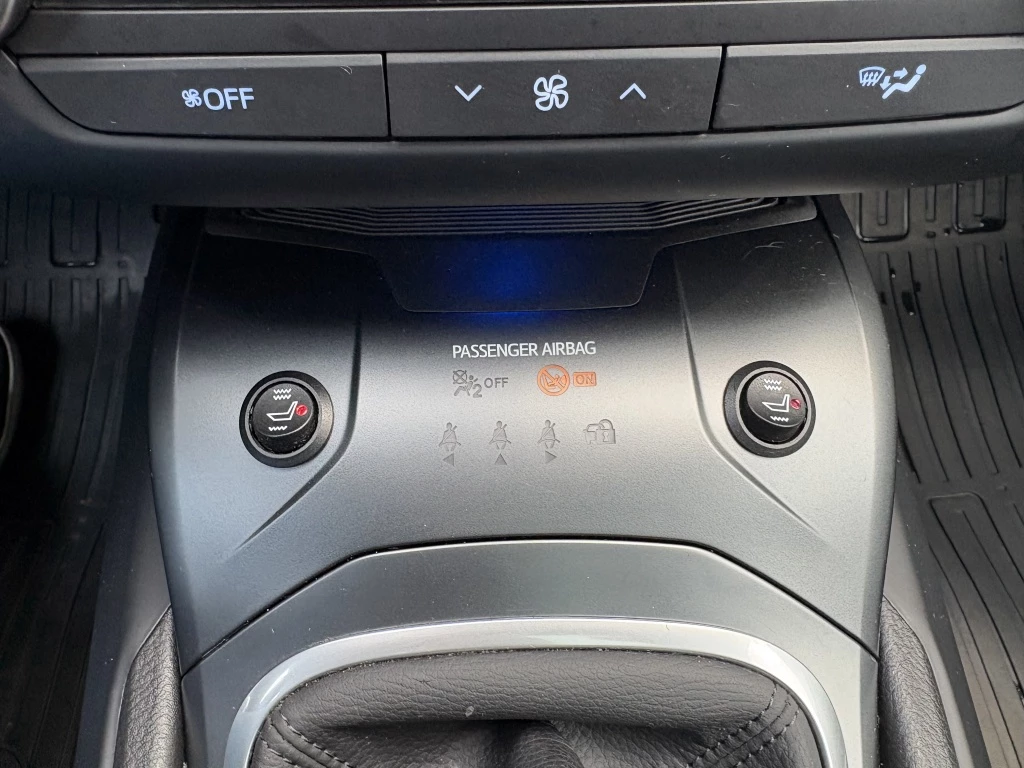 Hoofdafbeelding Toyota Avensis