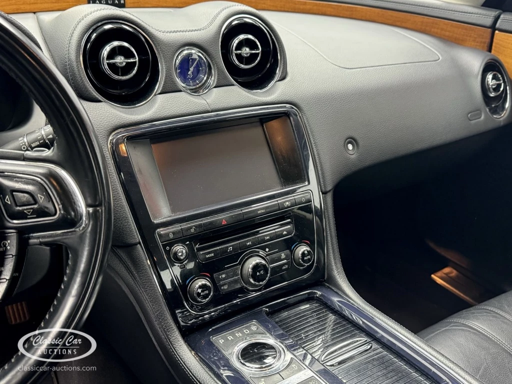 Hoofdafbeelding Jaguar XJ