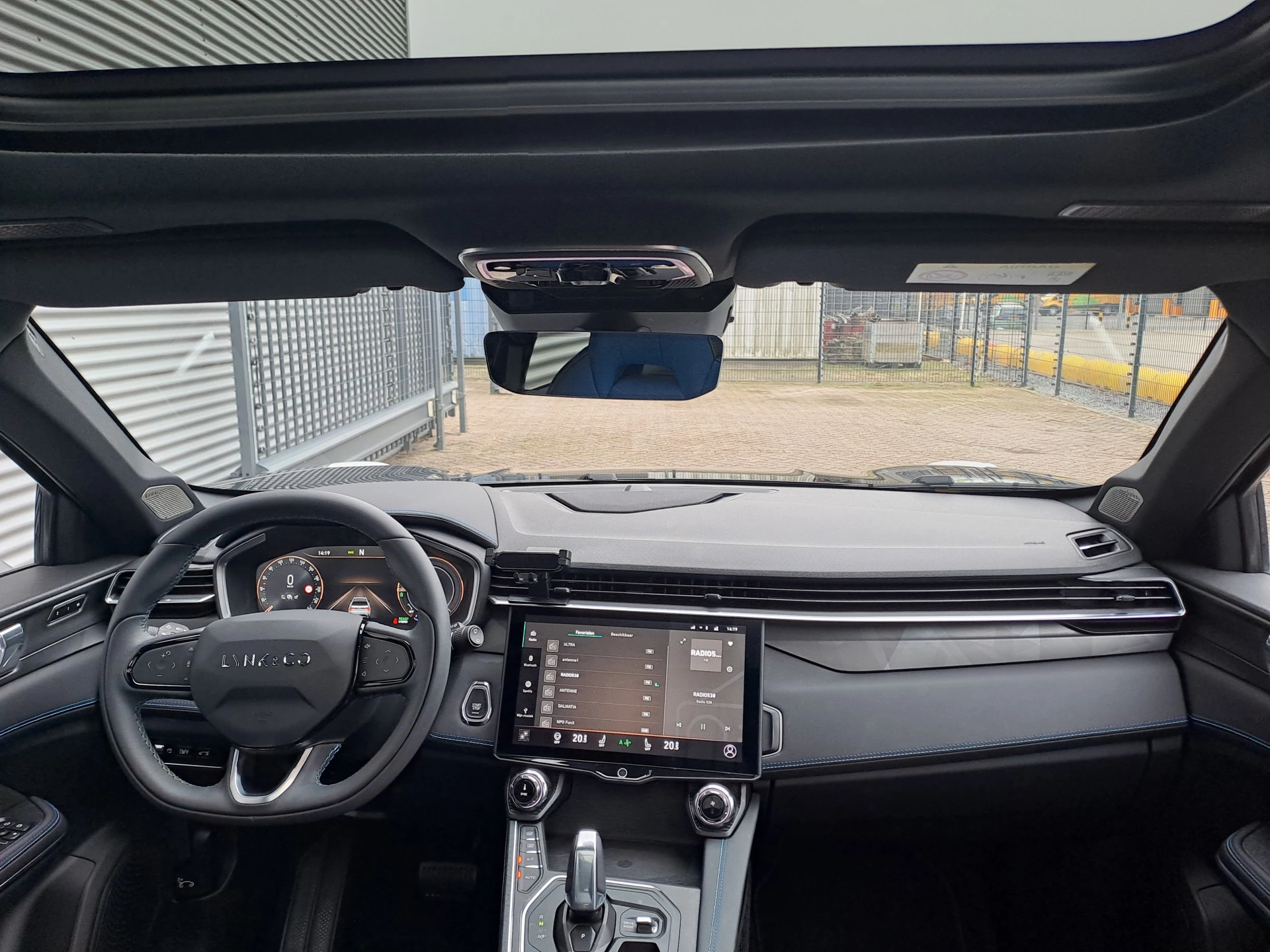 Hoofdafbeelding Lynk & Co 01